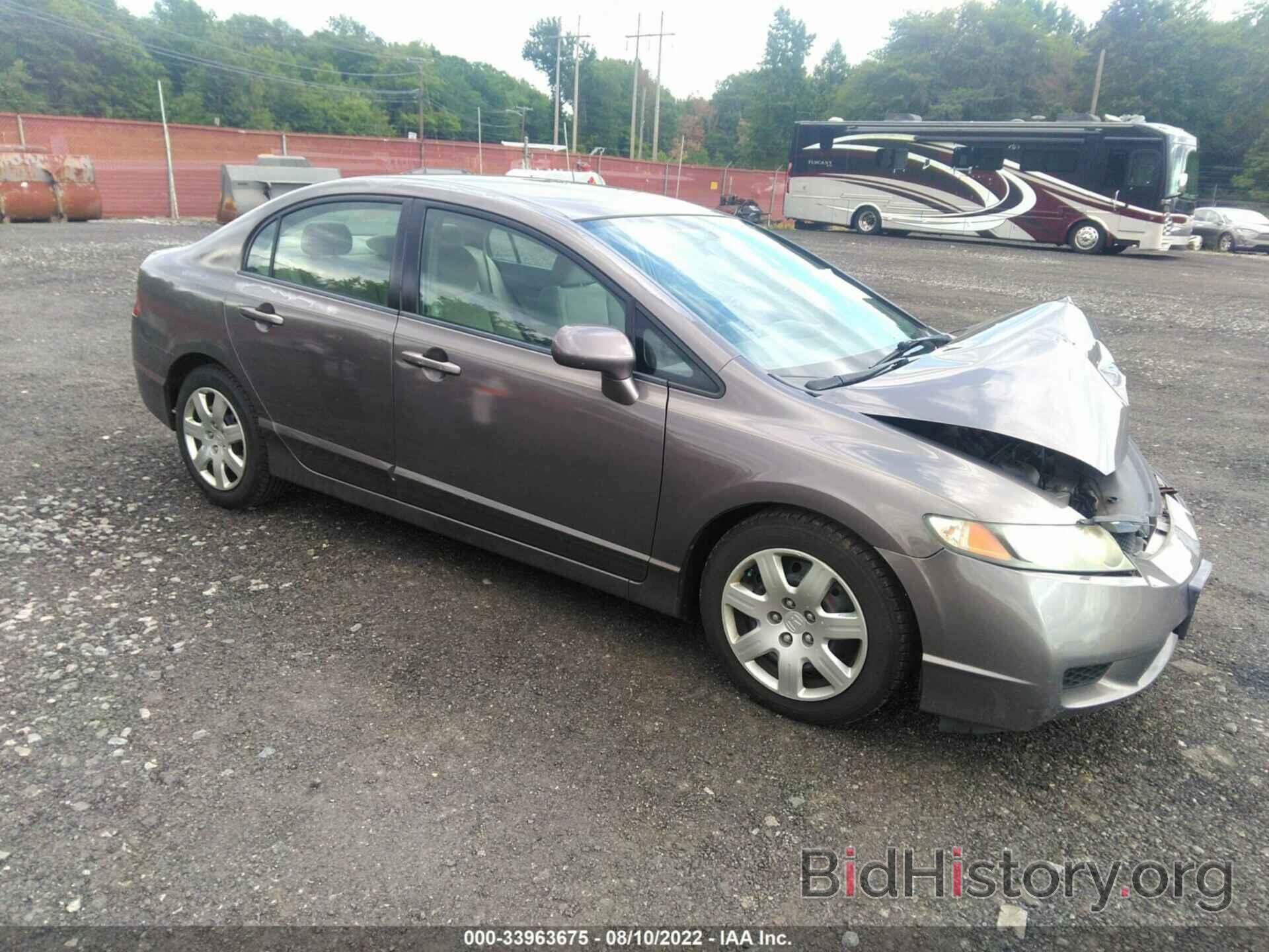 Photo 2HGFA1F5XAH513528 - HONDA CIVIC SDN 2010