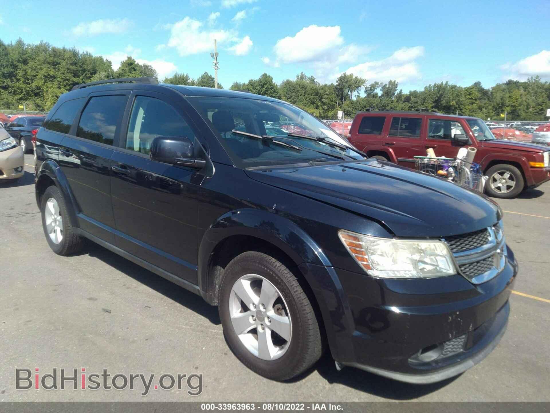 Фотография 3D4PG1FG1BT501704 - DODGE JOURNEY 2011