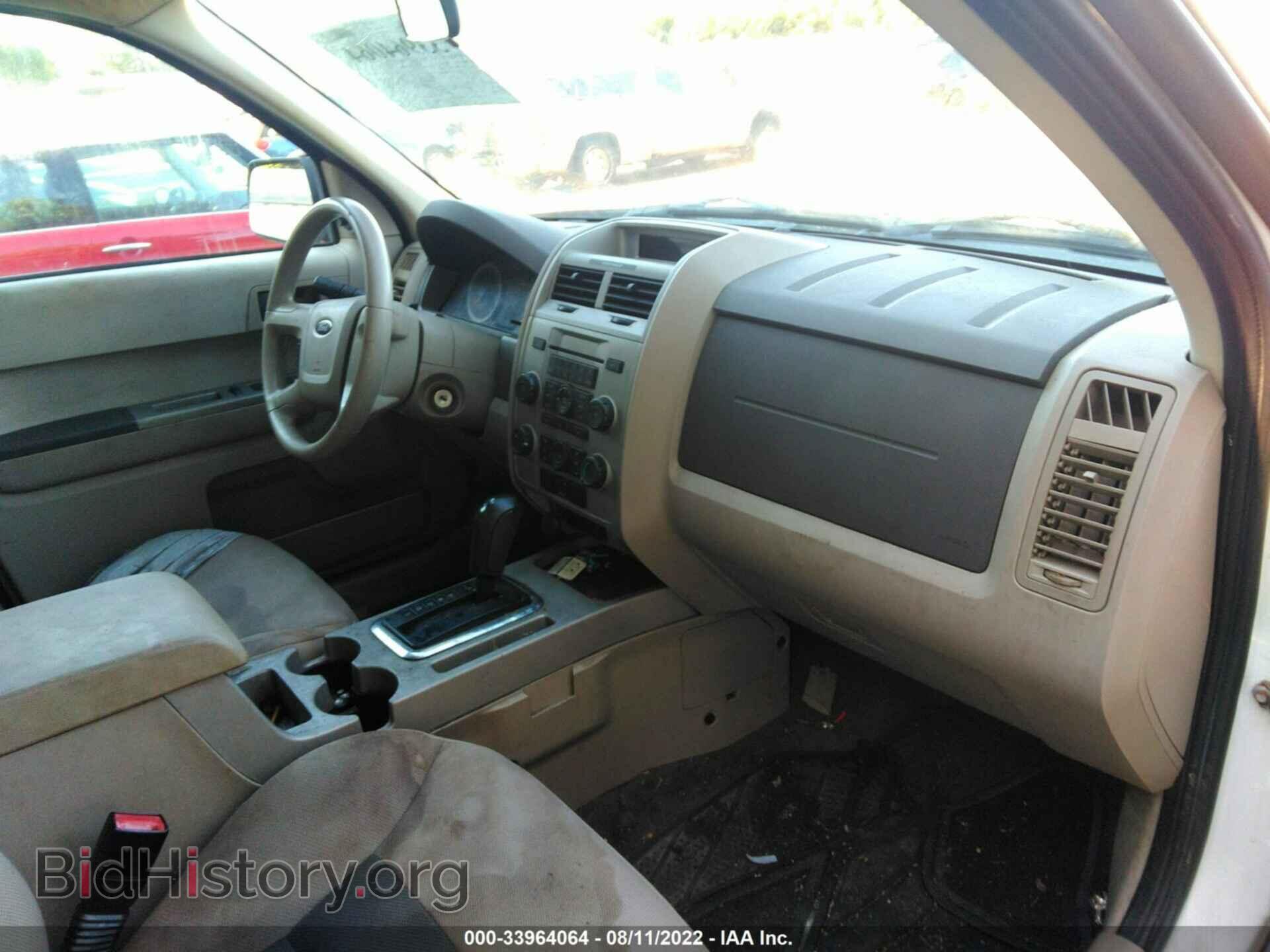2008 FORD ESCAPE - VIN: 1FMCU93138KB06285 - Фото 5