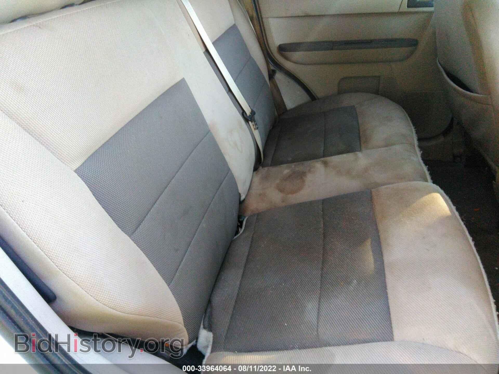 2008 FORD ESCAPE - VIN: 1FMCU93138KB06285 - Фото 8