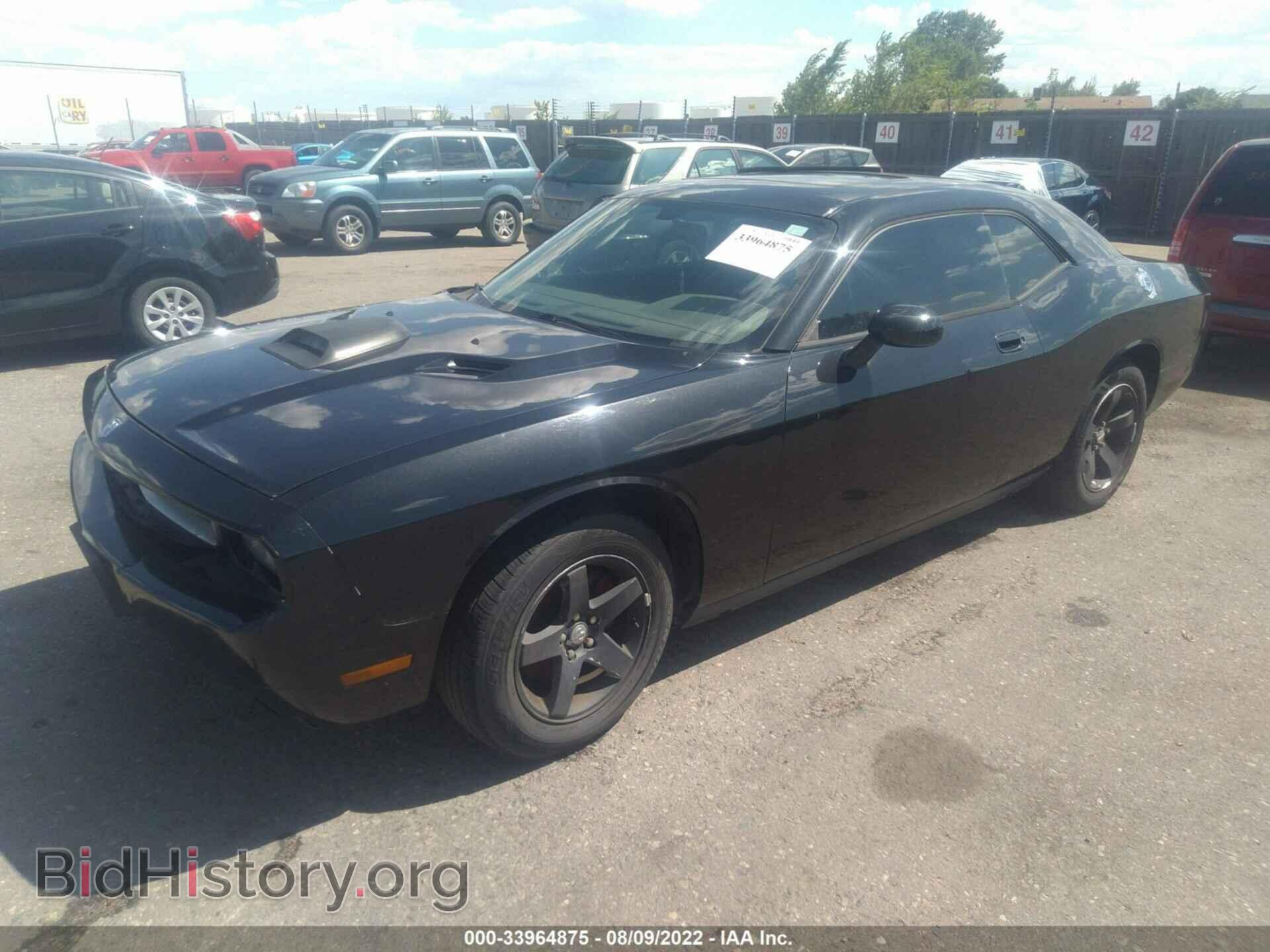 2010 DODGE CHALLENGER - VIN: 2B3CJ4DVXAH129742 - Фото 2
