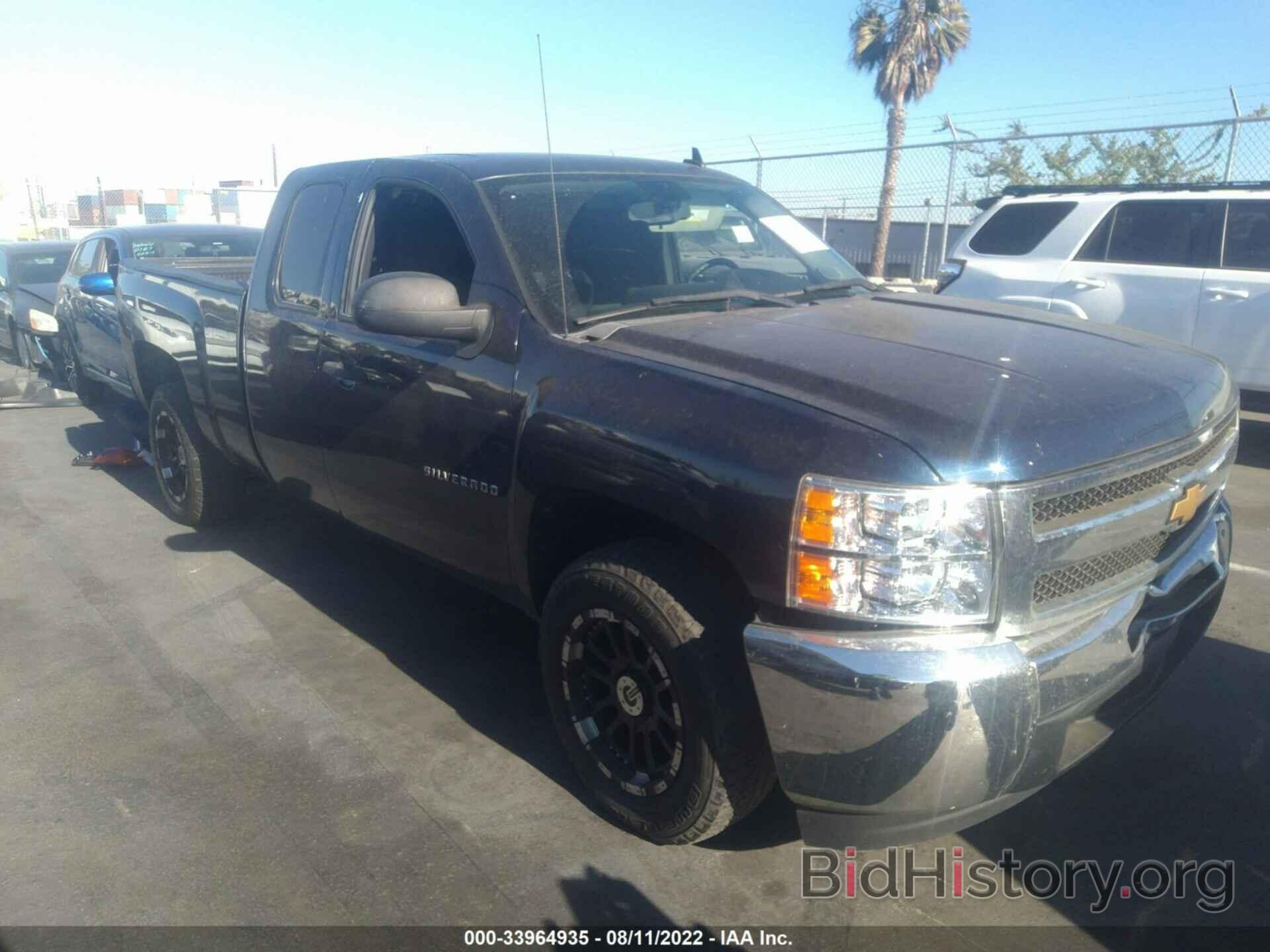 Photo 1GCRCSE01BZ101839 - CHEVROLET SILVERADO 1500 2011