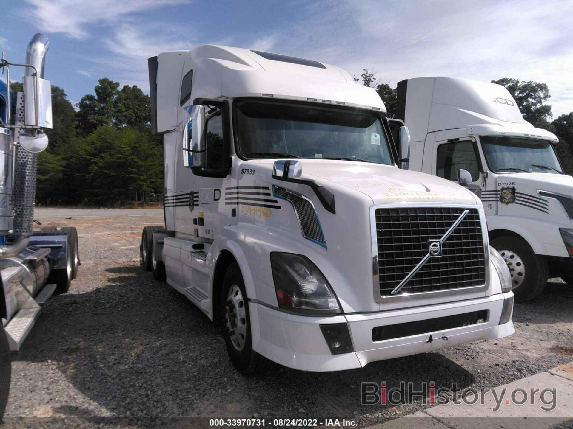 Photo 4V4NC9EH4EN173681 - VOLVO VN 2014