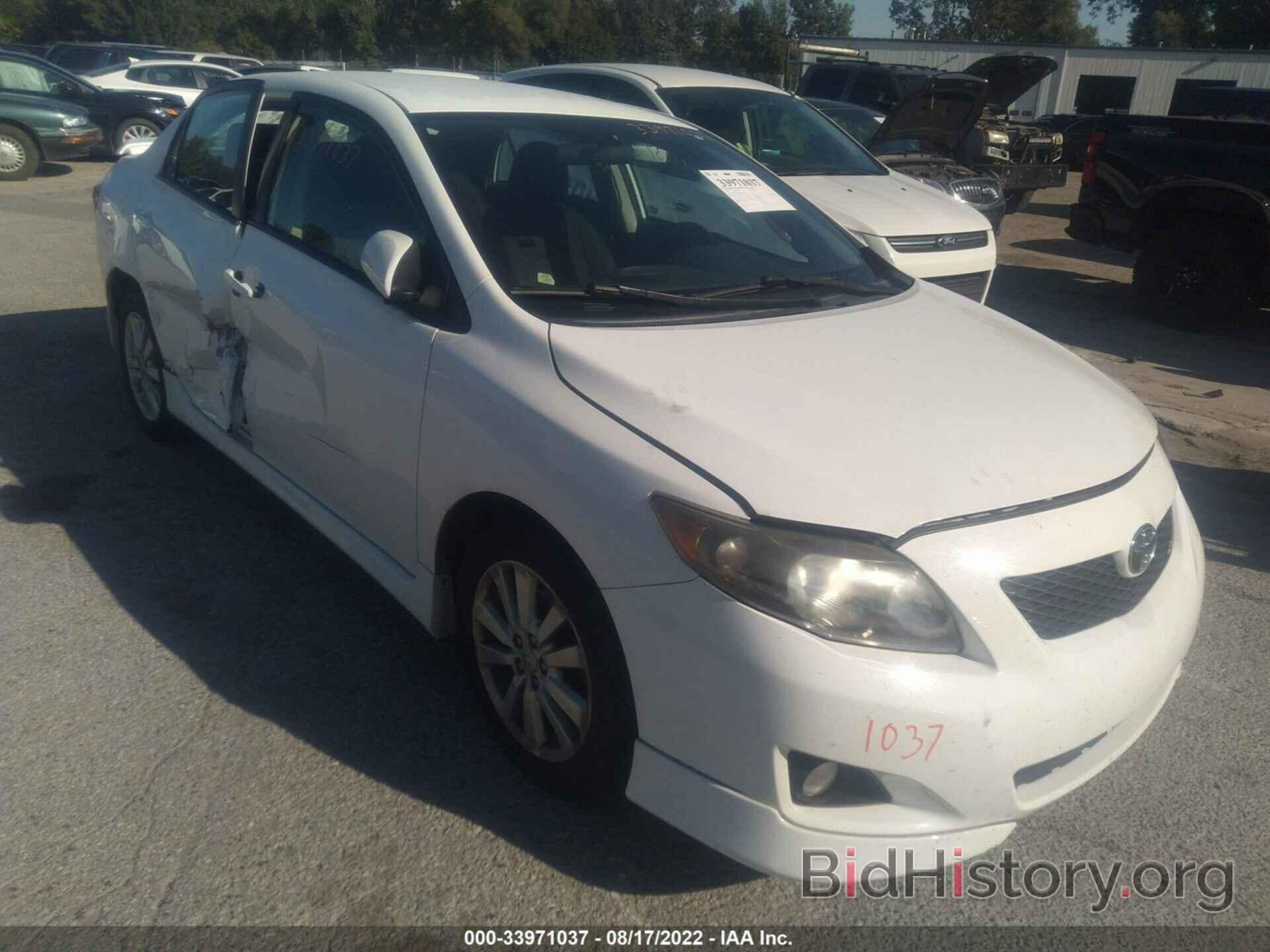 Photo 1NXBU4EEXAZ382746 - TOYOTA COROLLA 2010