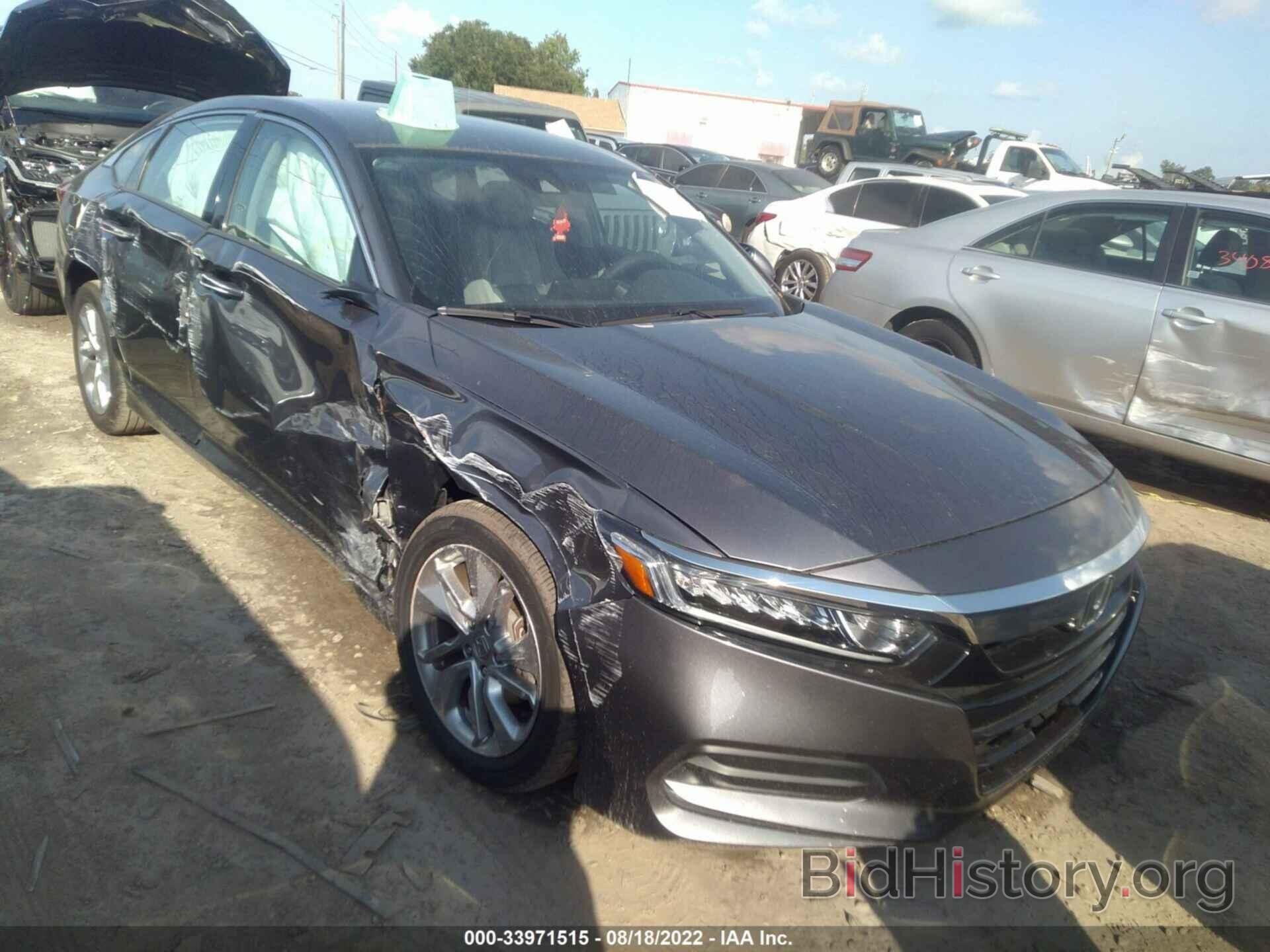 Photo 1HGCV1F18KA125282 - HONDA ACCORD SEDAN 2019