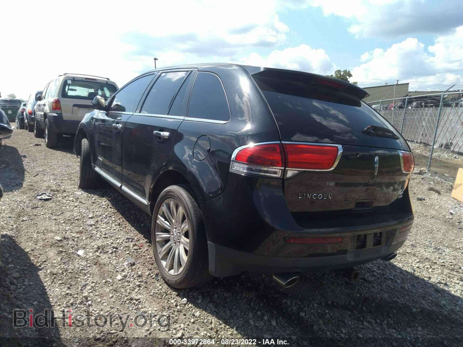 2011 LINCOLN MKX - VIN: 2LMDJ8JK8BBJ23737 - Фото 3