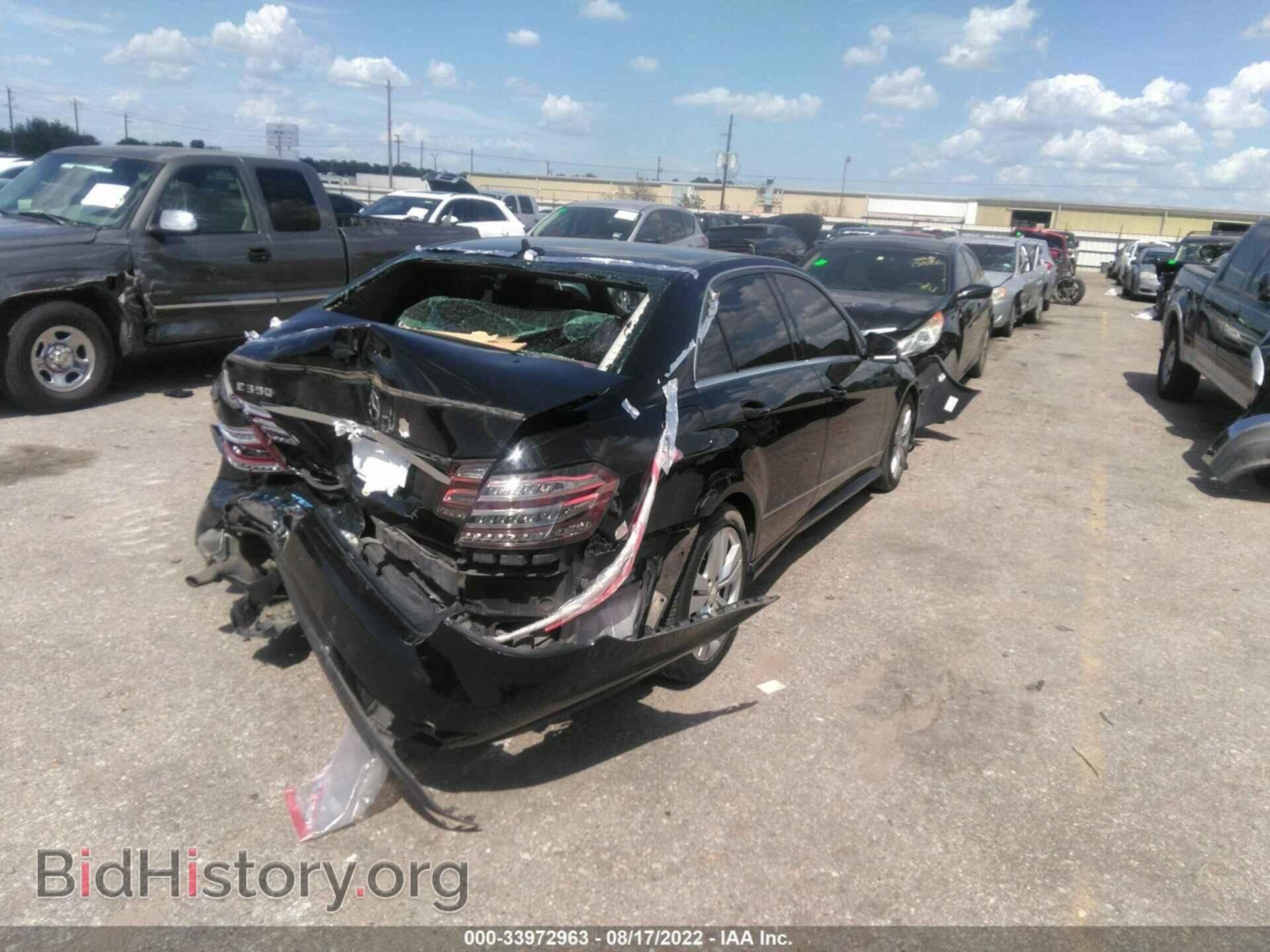 2011 MERCEDES-BENZ E-CLASS - VIN: WDDHF8HB9BA443188 - Фото 4