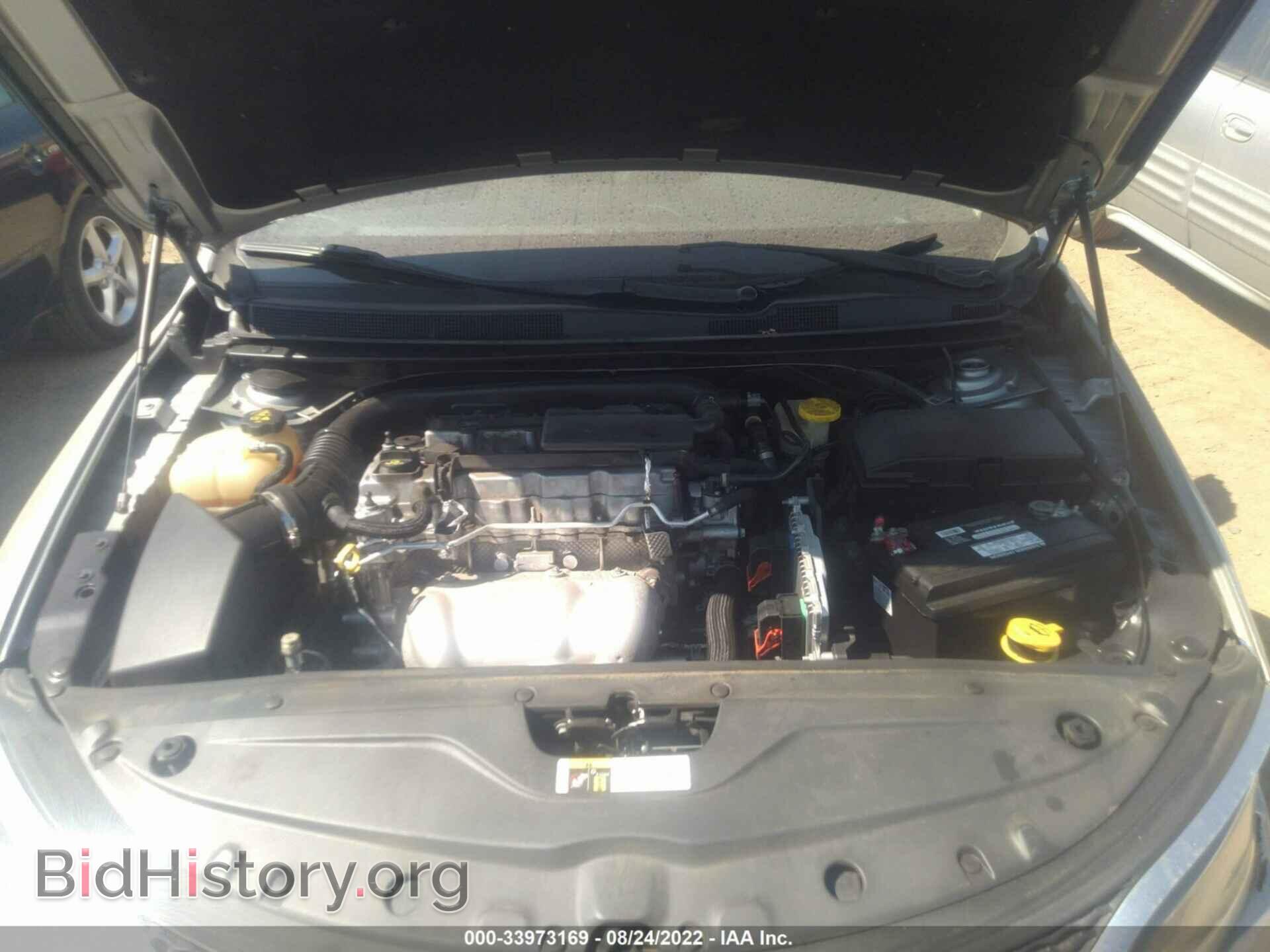 2016 CHRYSLER 200 - VIN: 1C3CCCAB3GN153639 - Фото 10