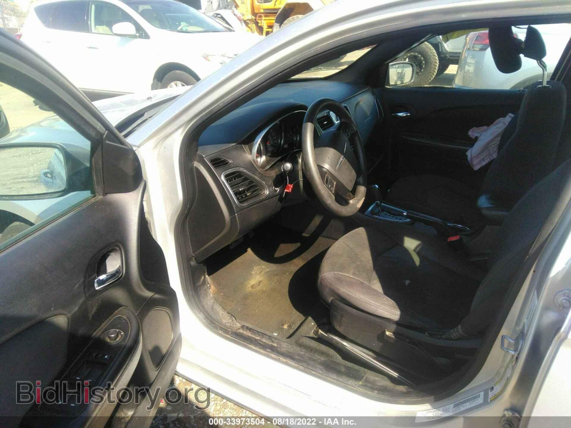 2012 CHRYSLER 200 - VIN: 1C3CCBAB9CN191932 - Фото 5
