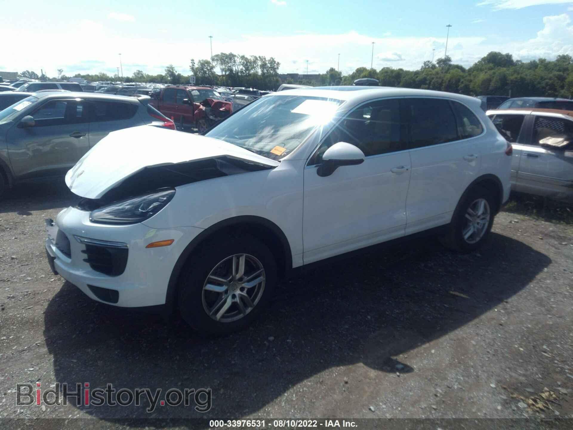 2018 PORSCHE CAYENNE - VIN: WP1AA2A22JKA05234 - Фото 2