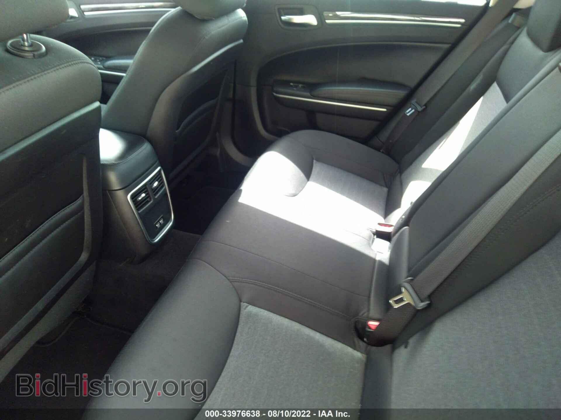 2019 CHRYSLER 300 - VIN: 2C3CCAAG8KH641020 - Фото 8
