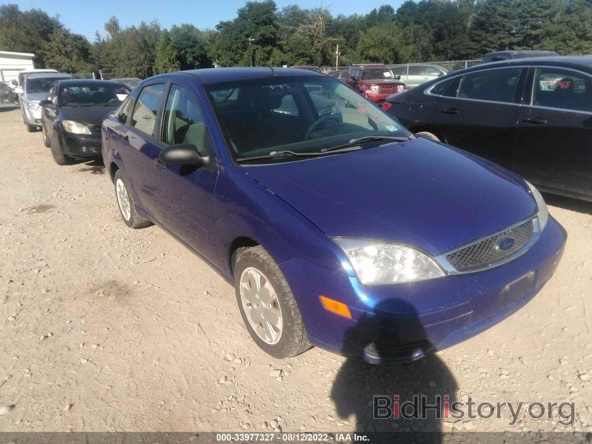 Photo 1FAHP34N16W163760 - FORD FOCUS 2006