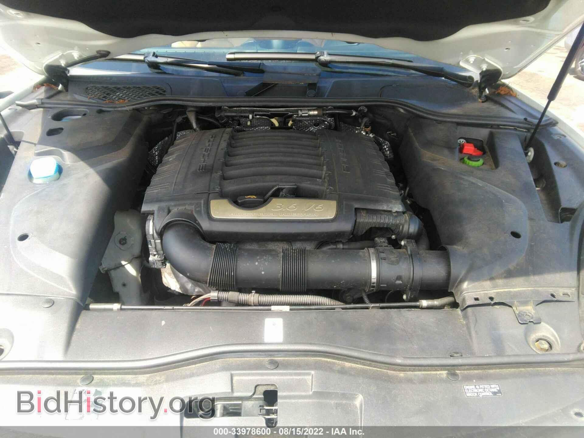 2016 PORSCHE CAYENNE - VIN: WP1AA2A24GLA09532 - Фото 10