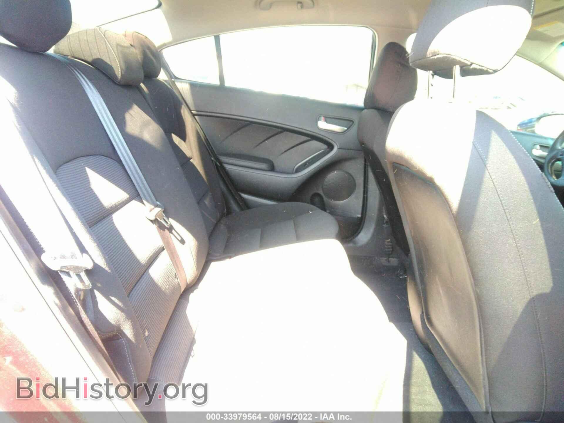 2017 KIA FORTE - VIN: 3KPFK4A78HE073207 - Photo 8