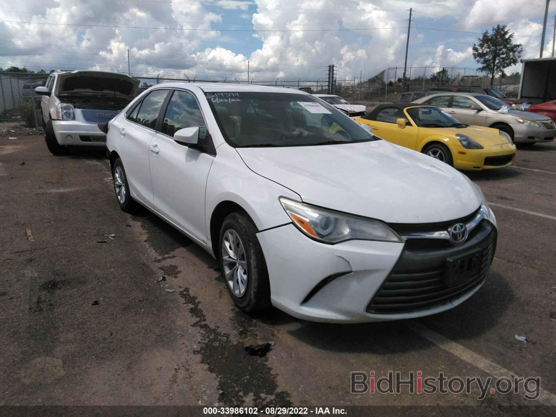 Photo 4T4BF1FK4GR519594 - TOYOTA CAMRY 2016