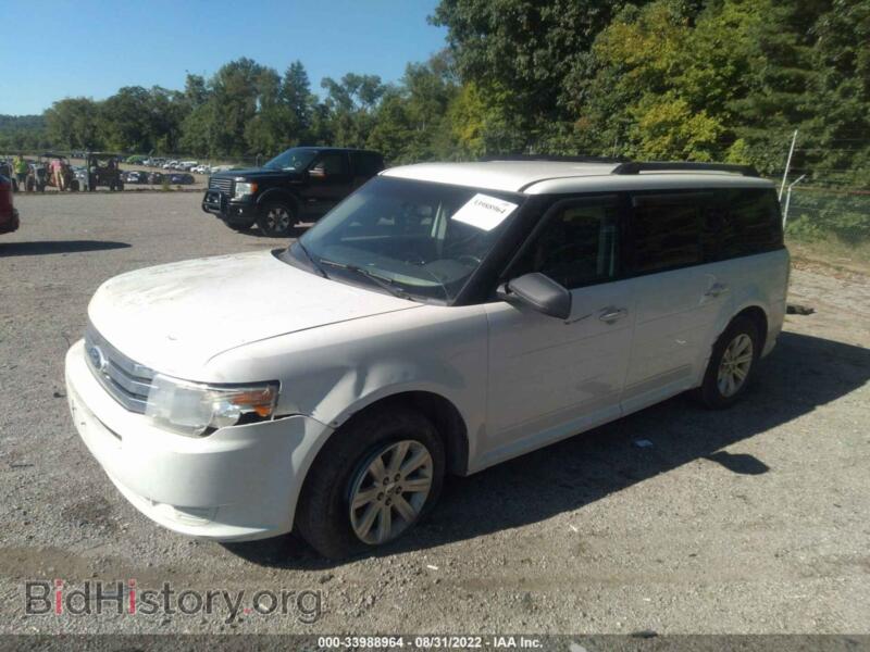 2010 Ford FLEX (VIN 2FMGK5BC6ABA42553) — фото 2 из 15
