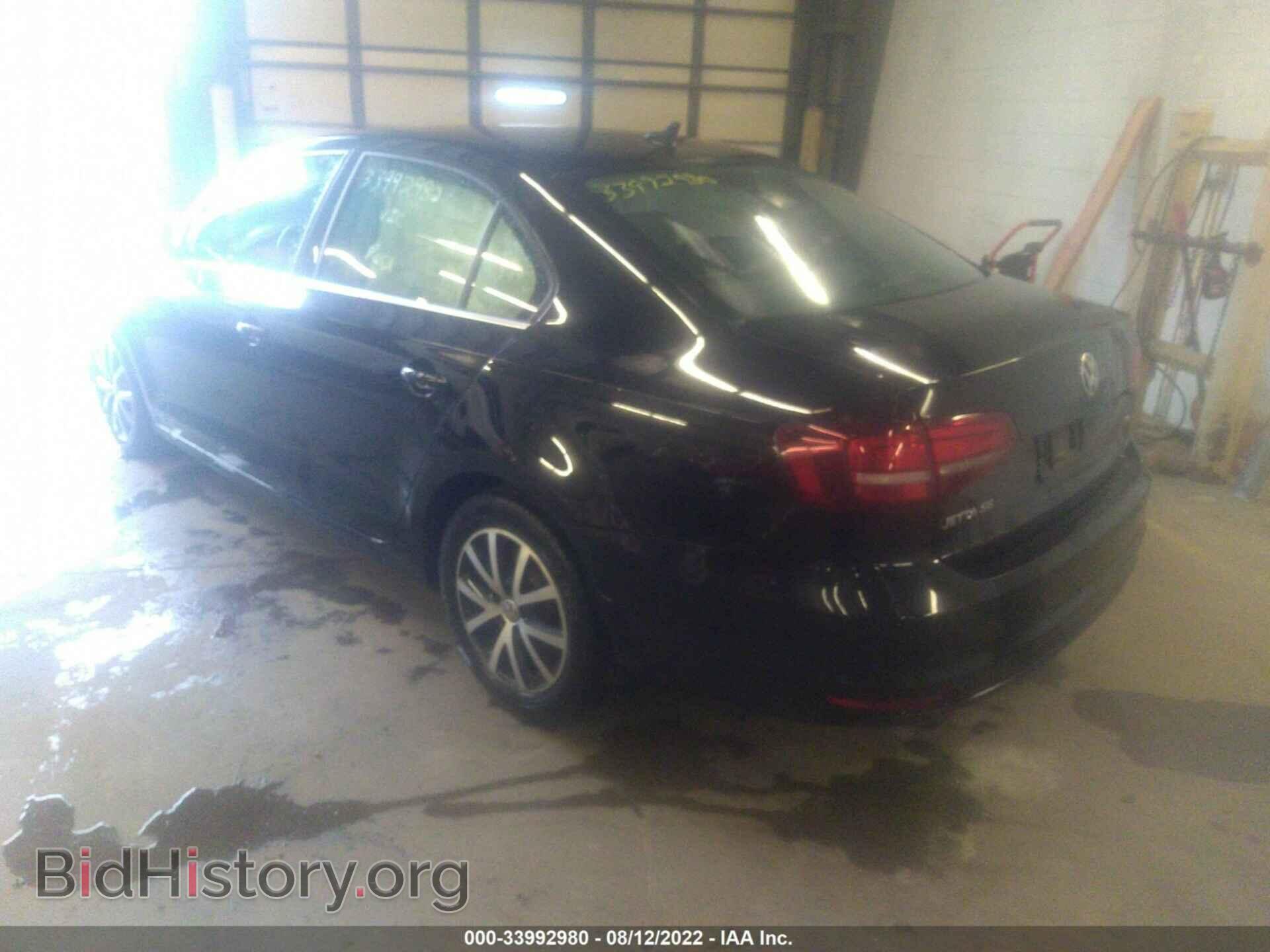 2017 VOLKSWAGEN JETTA - VIN: 3VWDB7AJ3HM369632 - Фото 3