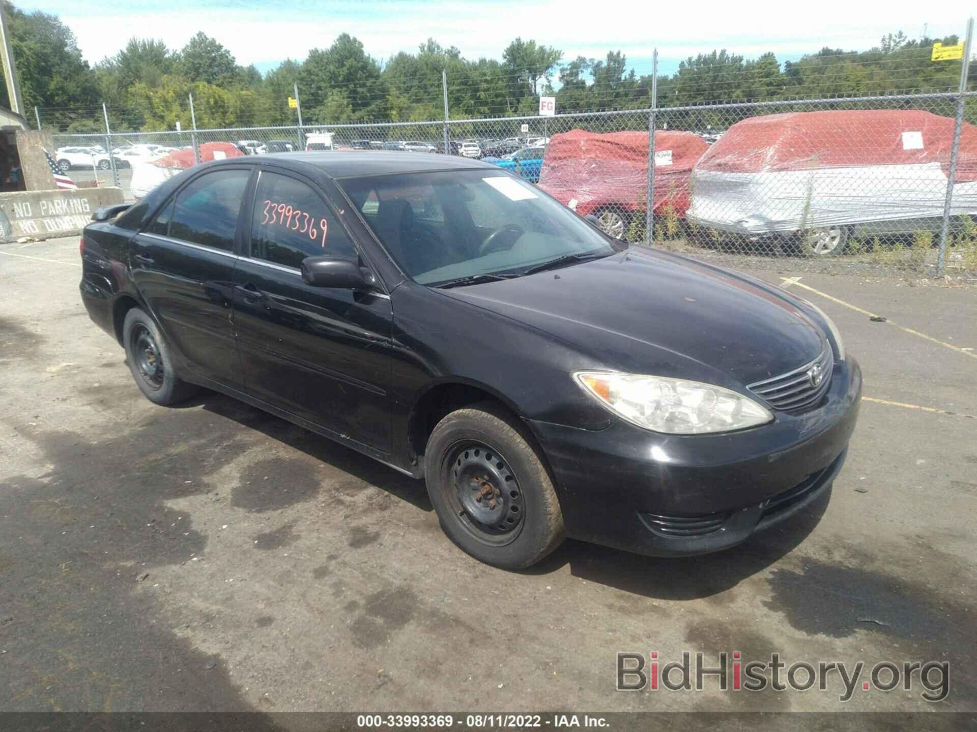 Photo 4T1BE32K56U125552 - TOYOTA CAMRY 2006