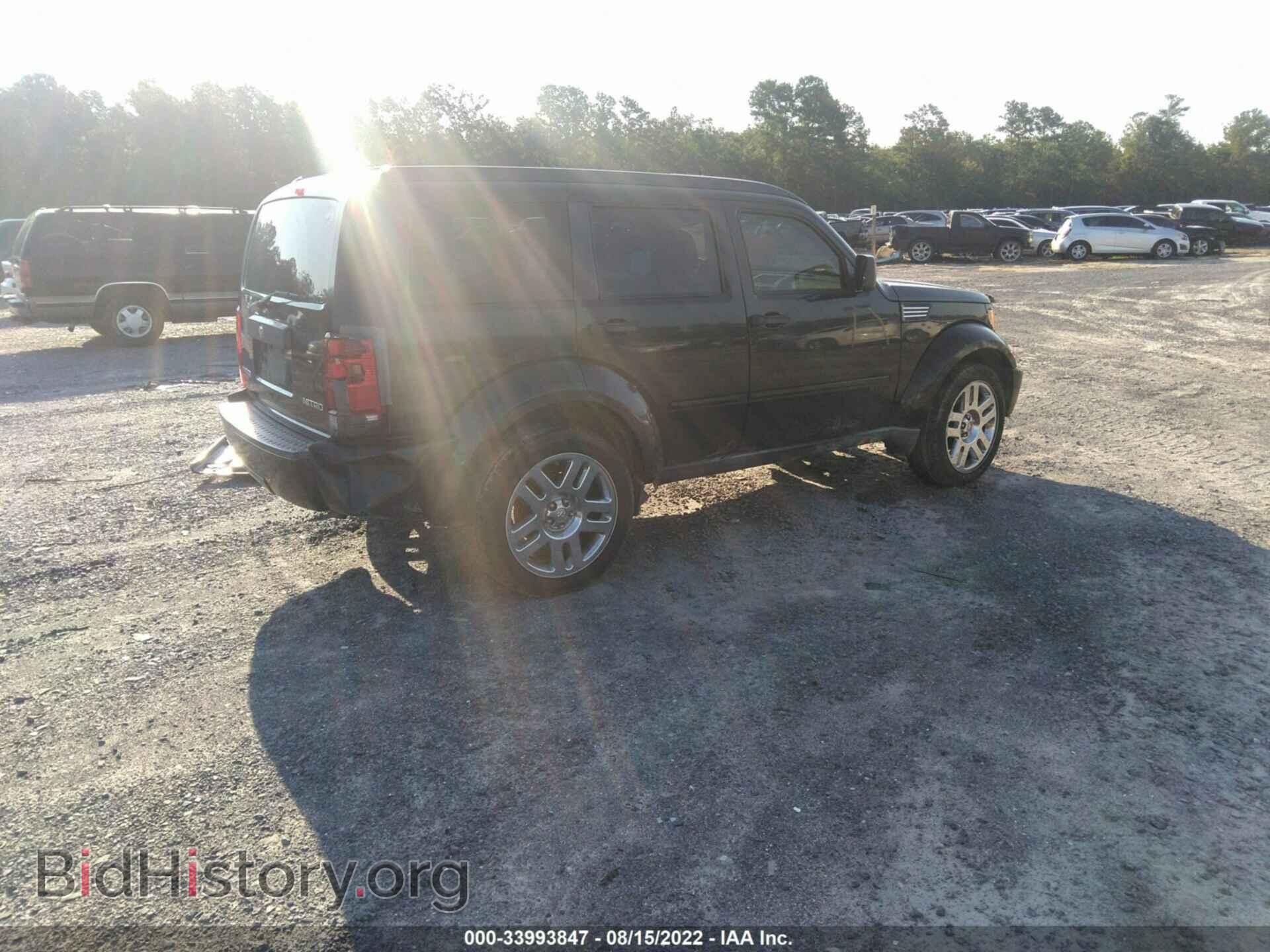 2011 DODGE NITRO - VIN: 1D4PT4GK6BW605065 - Photo 4