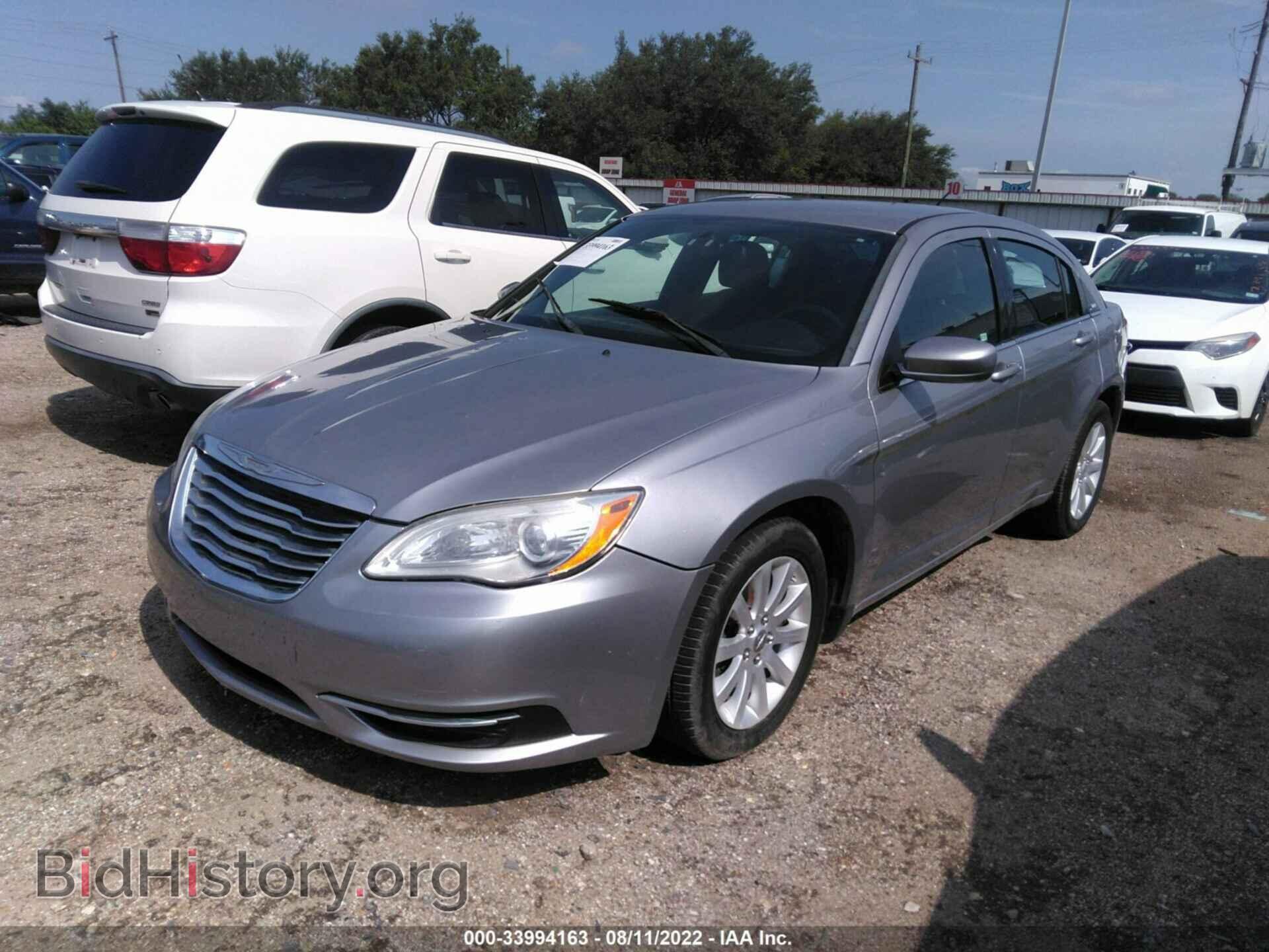 2014 CHRYSLER 200 - VIN: 1C3CCBBG4EN105939 - Фото 2
