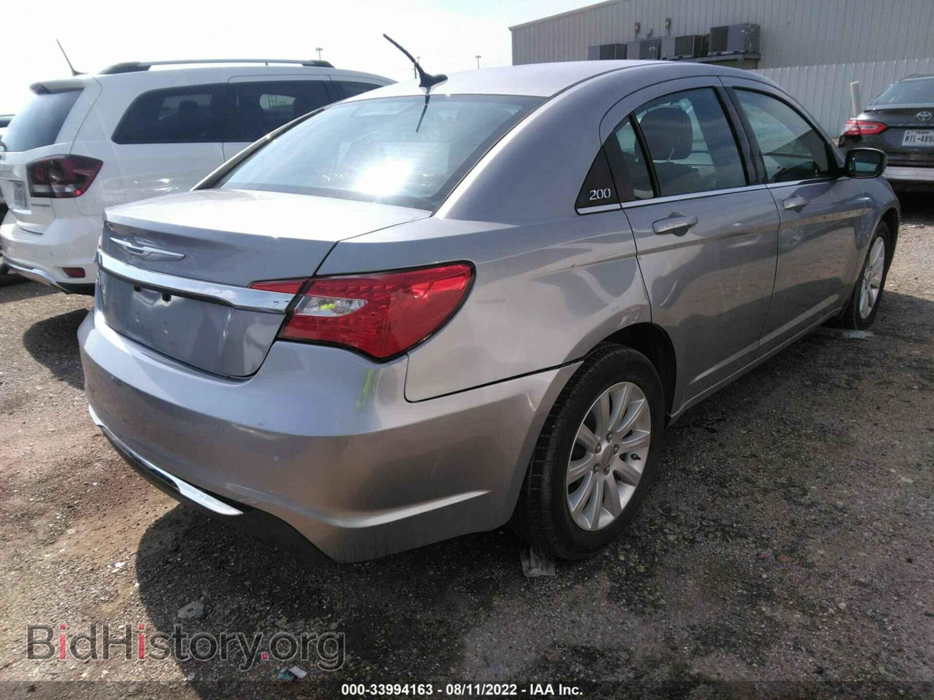 2014 CHRYSLER 200 - VIN: 1C3CCBBG4EN105939 - Фото 4