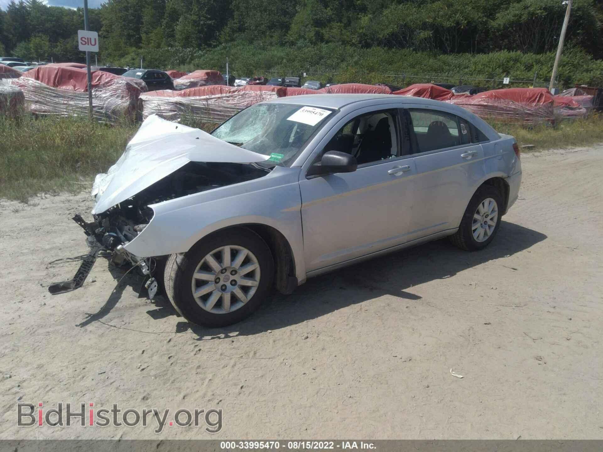 2010 CHRYSLER SEBRING - VIN: 1C3CC4FB4AN217855 - Фото 2
