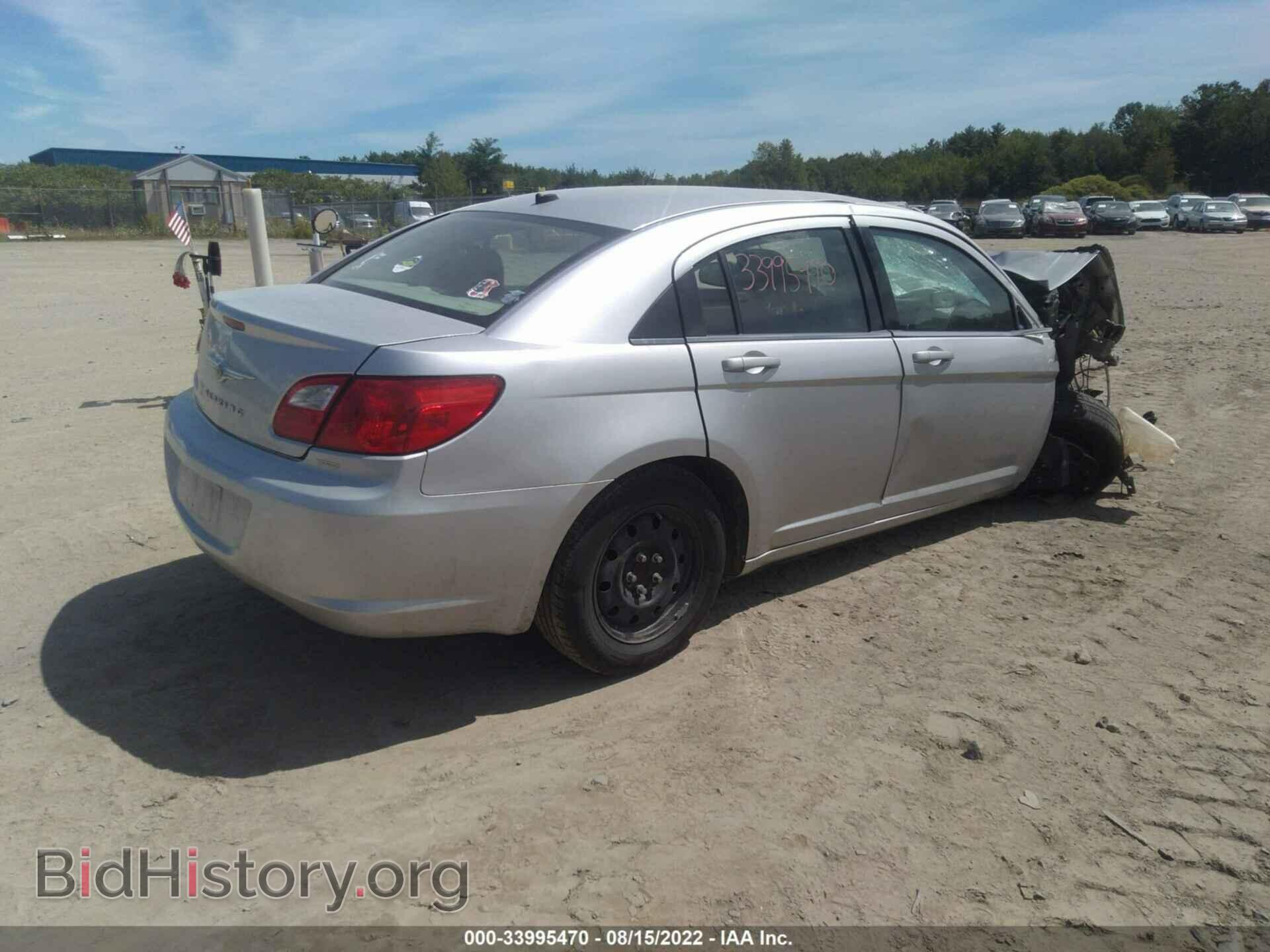 2010 CHRYSLER SEBRING - VIN: 1C3CC4FB4AN217855 - Фото 4