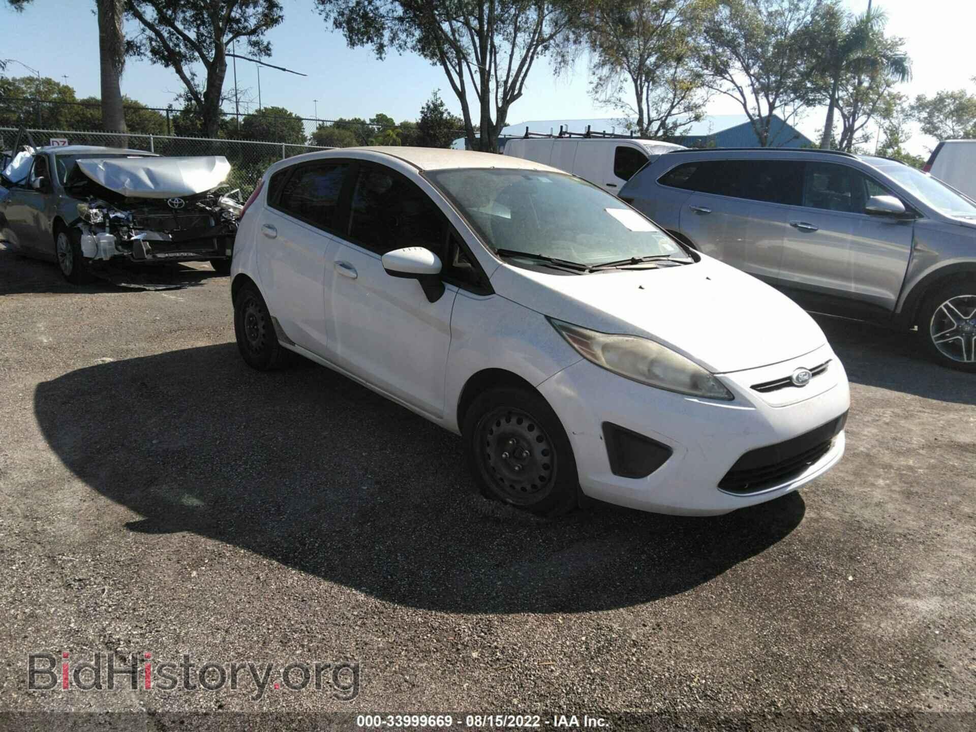 Фотография 3FADP4EJ8BM174703 - FORD FIESTA 2011