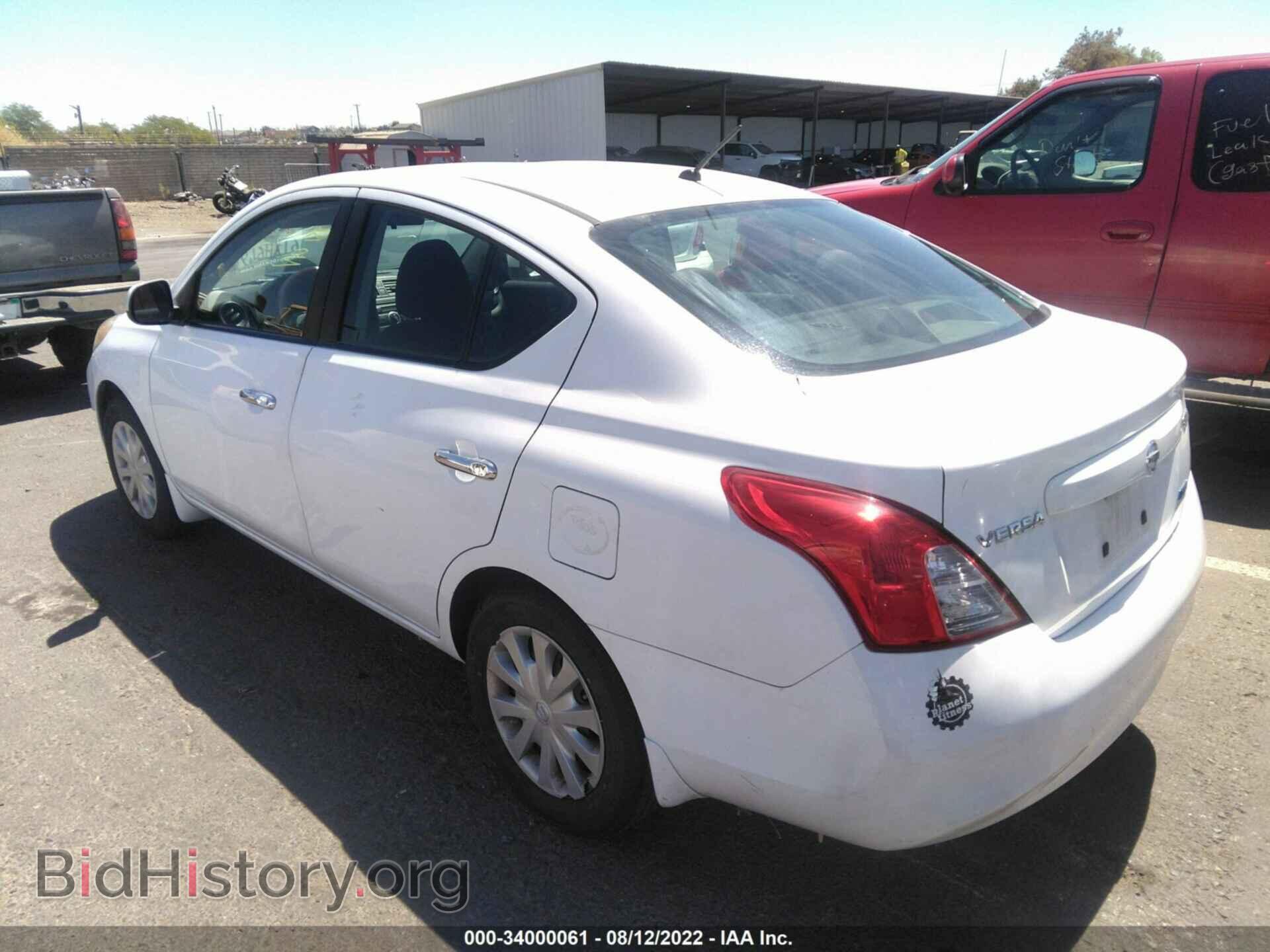 2012 NISSAN VERSA - VIN: 3N1CN7AP1CL858204 - Фото 3