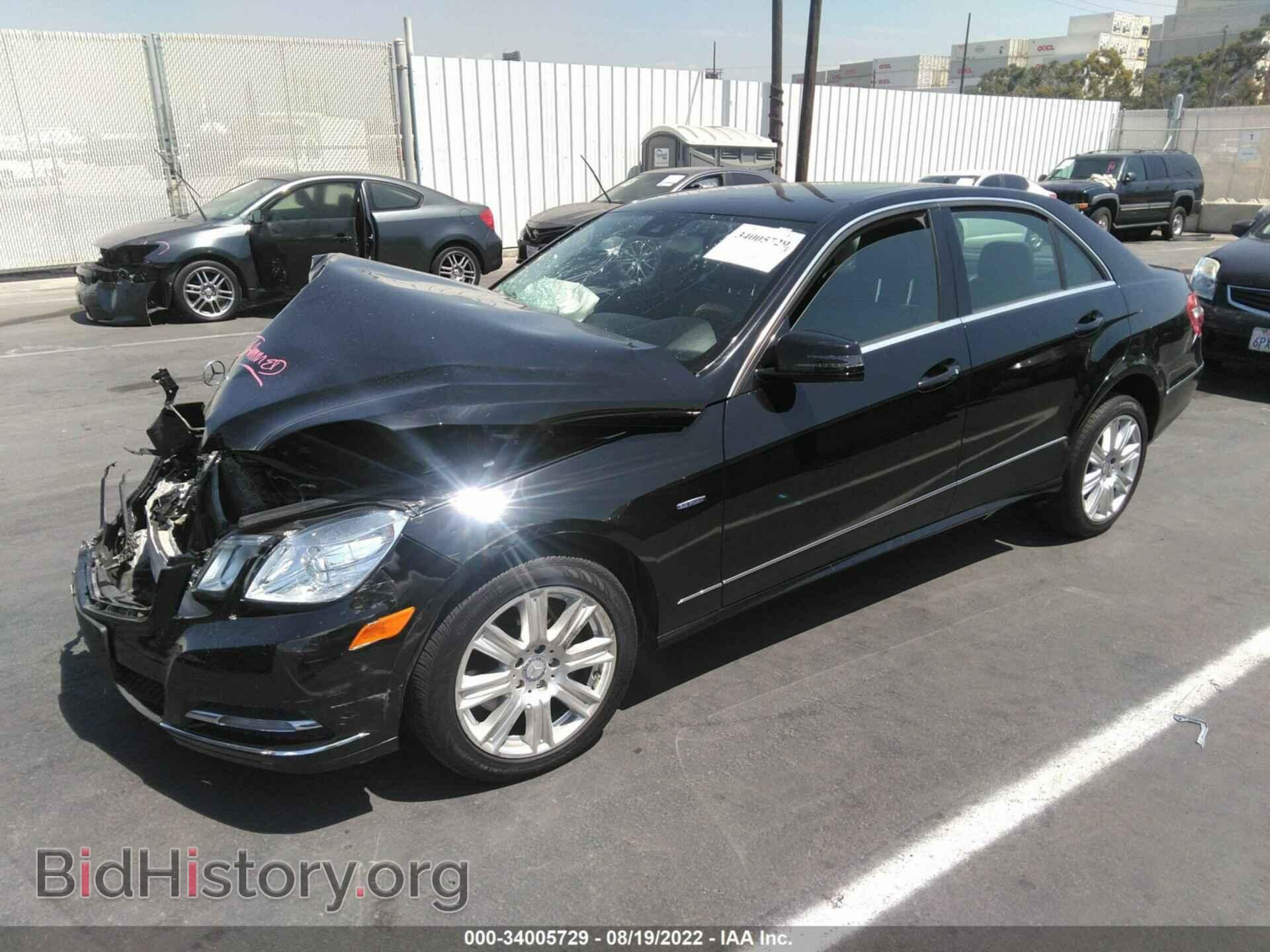 2012 MERCEDES-BENZ E-CLASS - VIN: WDDHF5KB0CA637696 - Фото 2