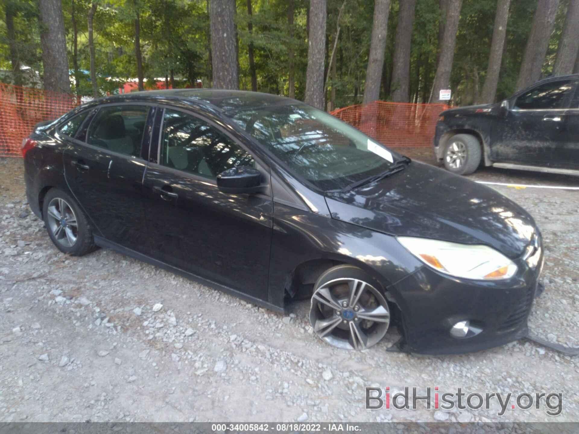 Photo 1FAHP3F2XCL402187 - FORD FOCUS 2012