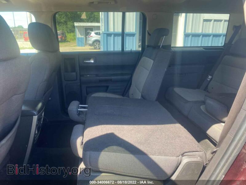 2011 Ford FLEX (VIN 2FMGK5BCXBBD16144) — фото 8 из 10