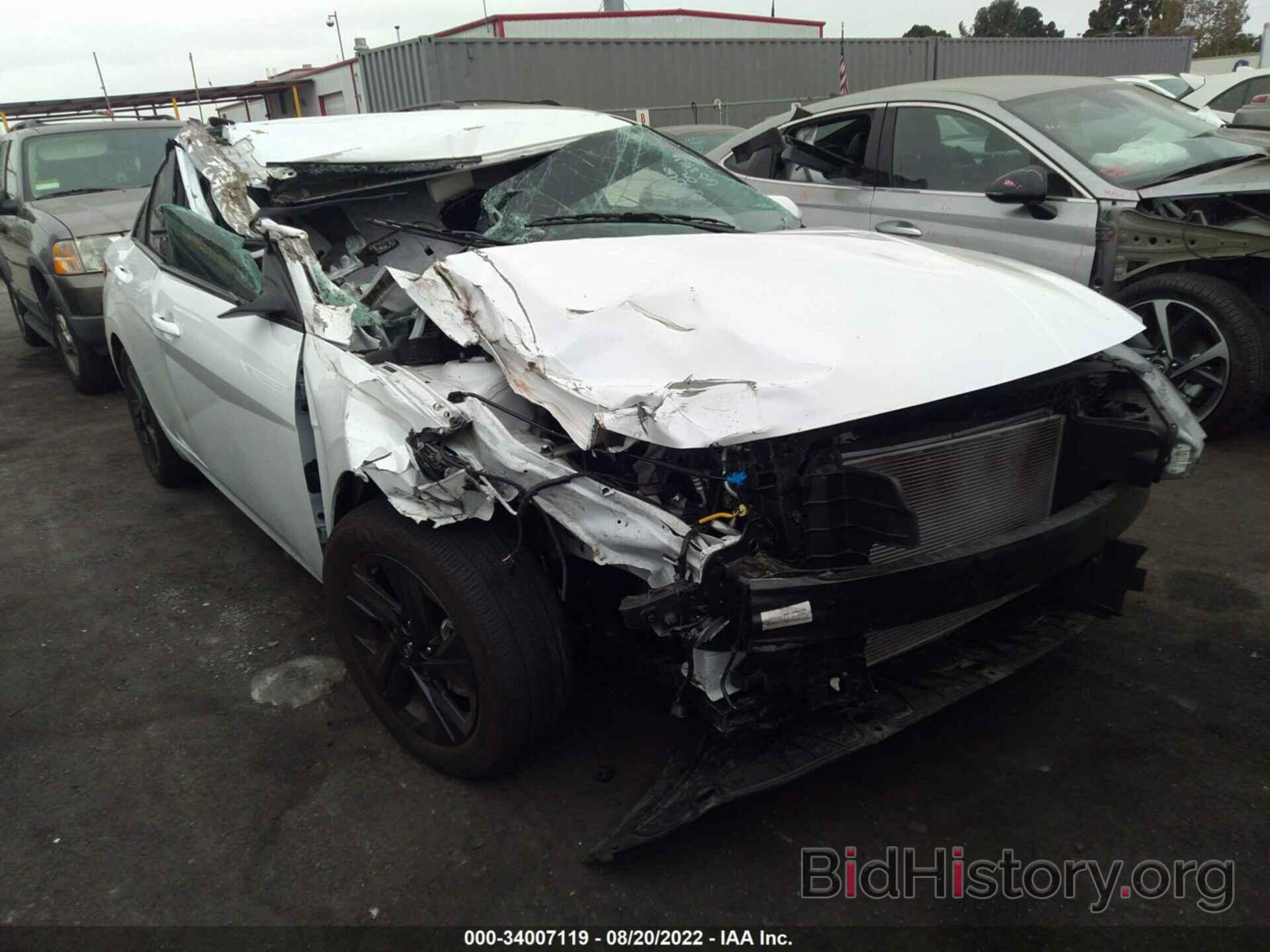 Photo 5NPLM4AG2NH066175 - HYUNDAI ELANTRA 2022