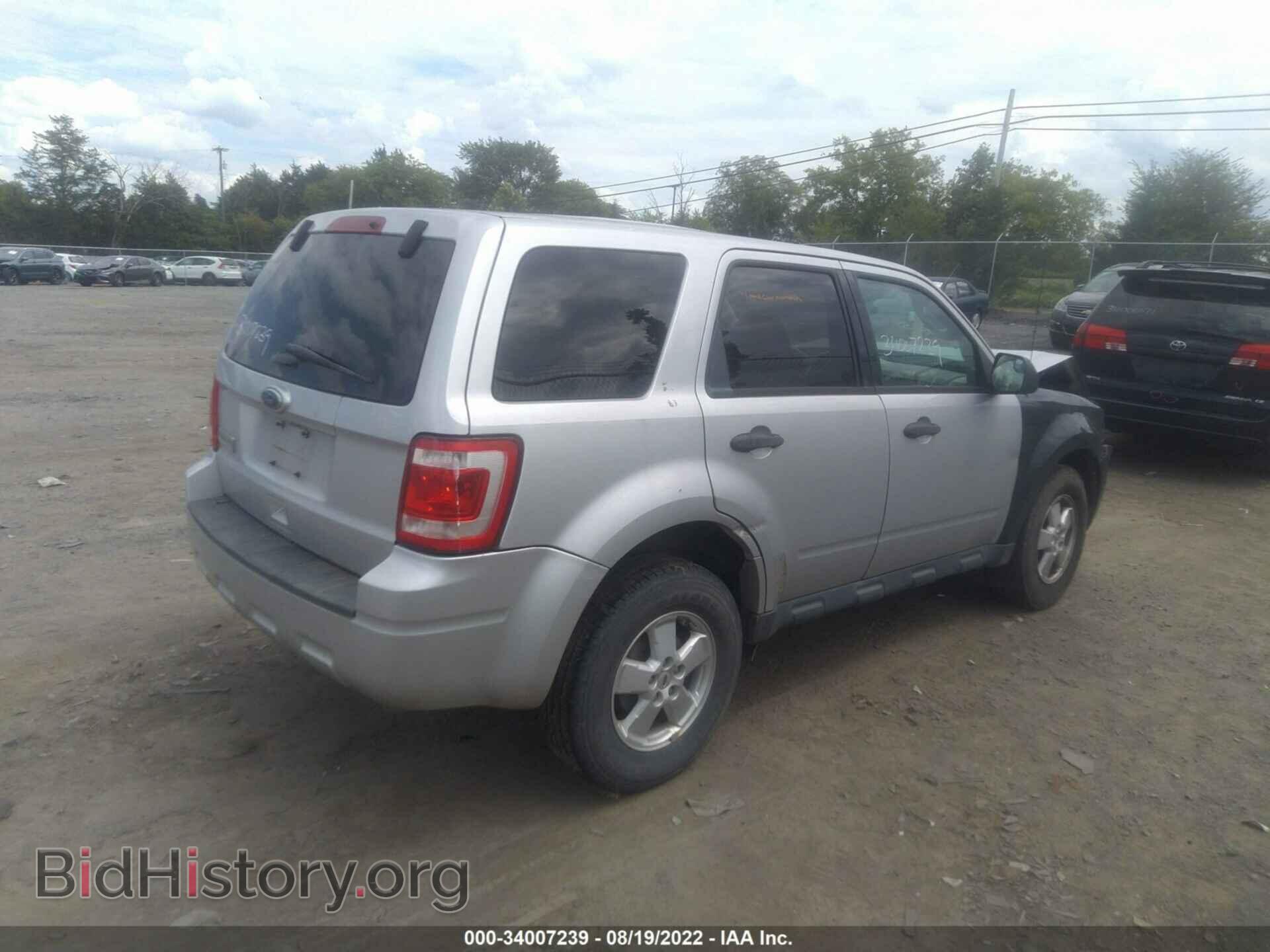 2011 FORD ESCAPE - VIN: 1FMCU9C75BKA99402 - Фото 4