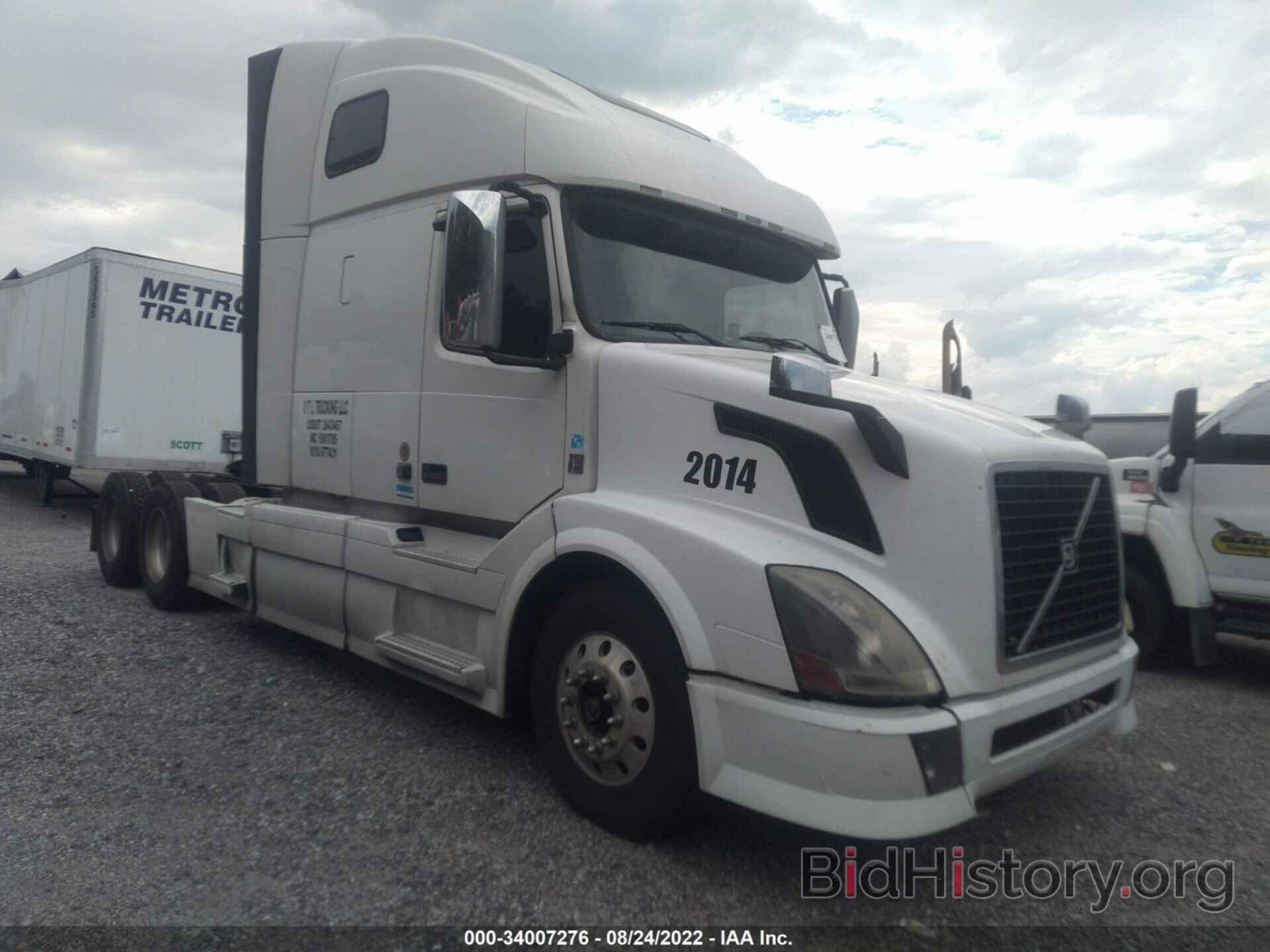 Photo 4V4NC9EH8EN154731 - VOLVO VN 2014