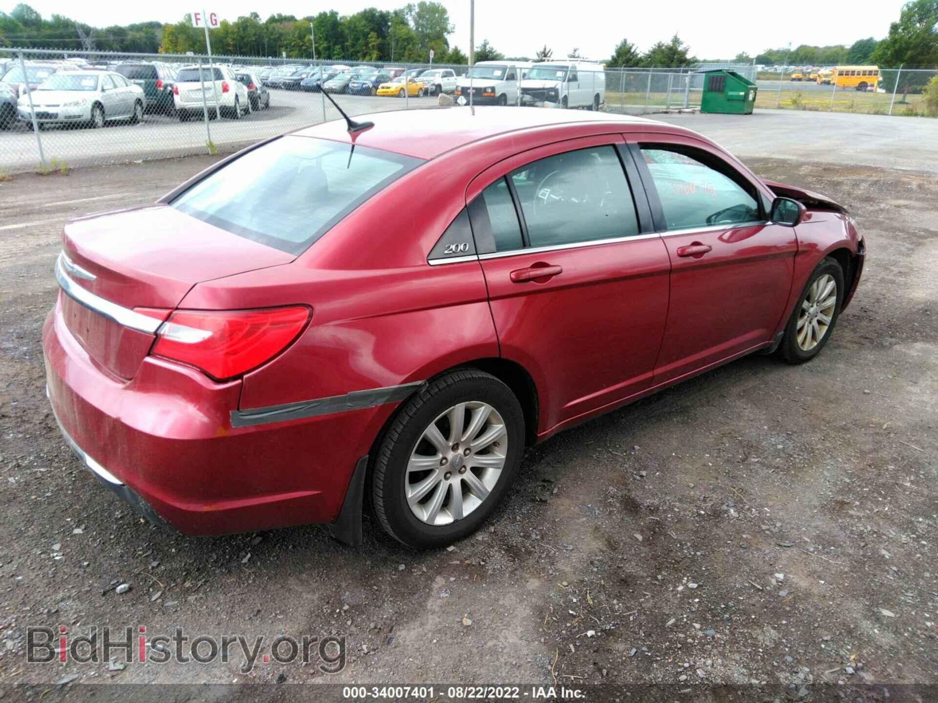 2011 CHRYSLER 200 - VIN: 1C3BC1FB6BN569752 - Фото 4