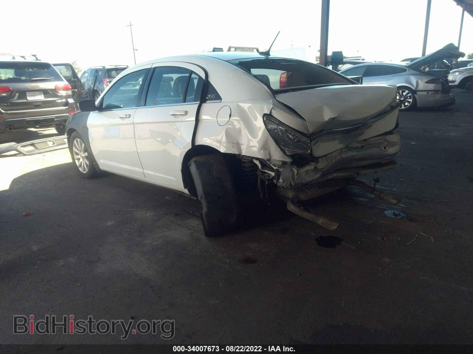 2013 CHRYSLER 200 - VIN: 1C3CCBBG1DN532266 - Фото 3