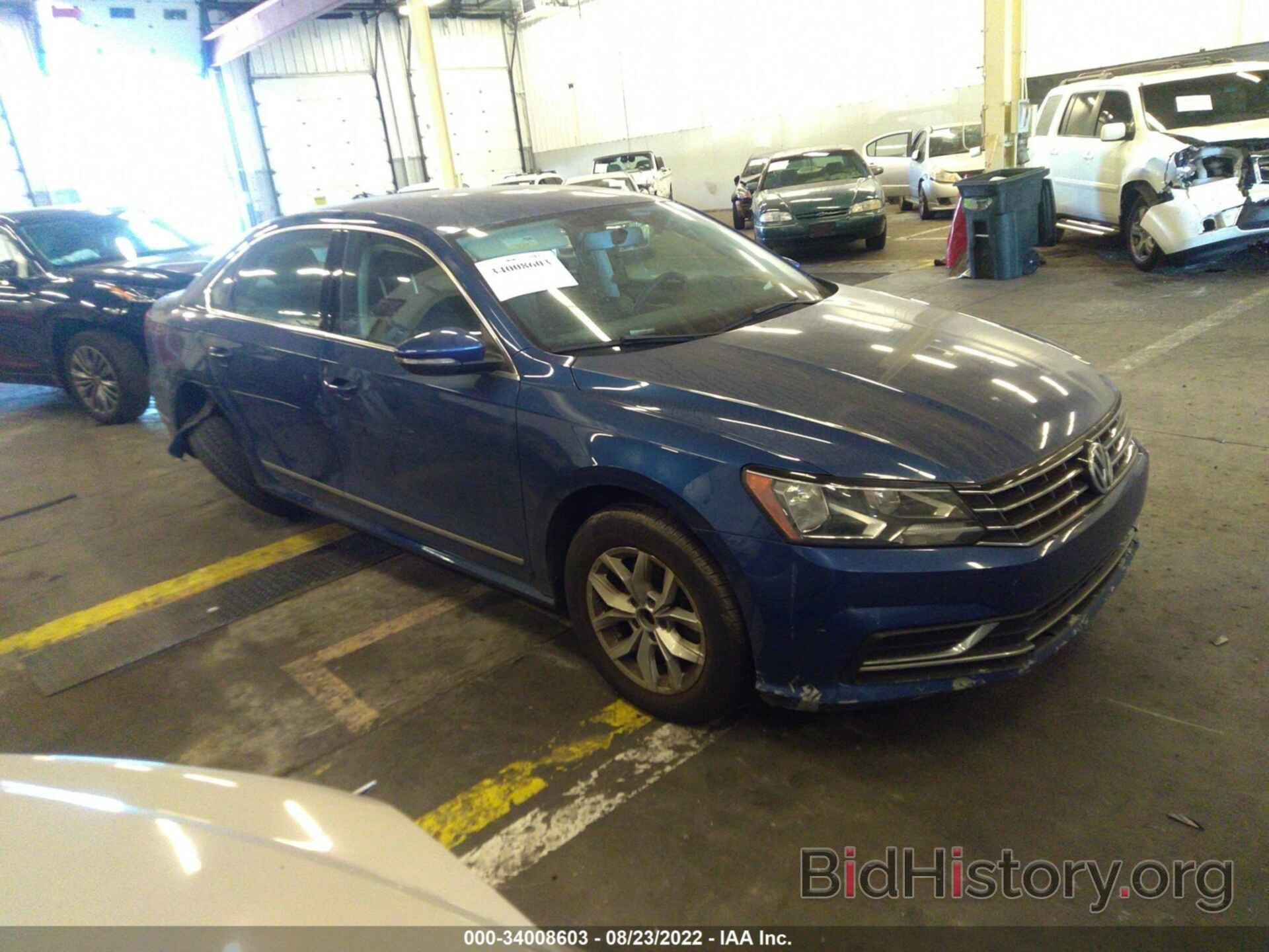 Photo 1VWAS7A36GC045689 - VOLKSWAGEN PASSAT 2016