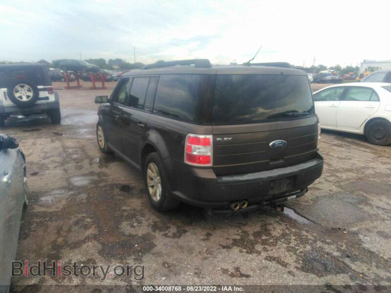 2011 Ford FLEX (VIN 2FMGK5BCXBBD15365) — фото 3 из 11