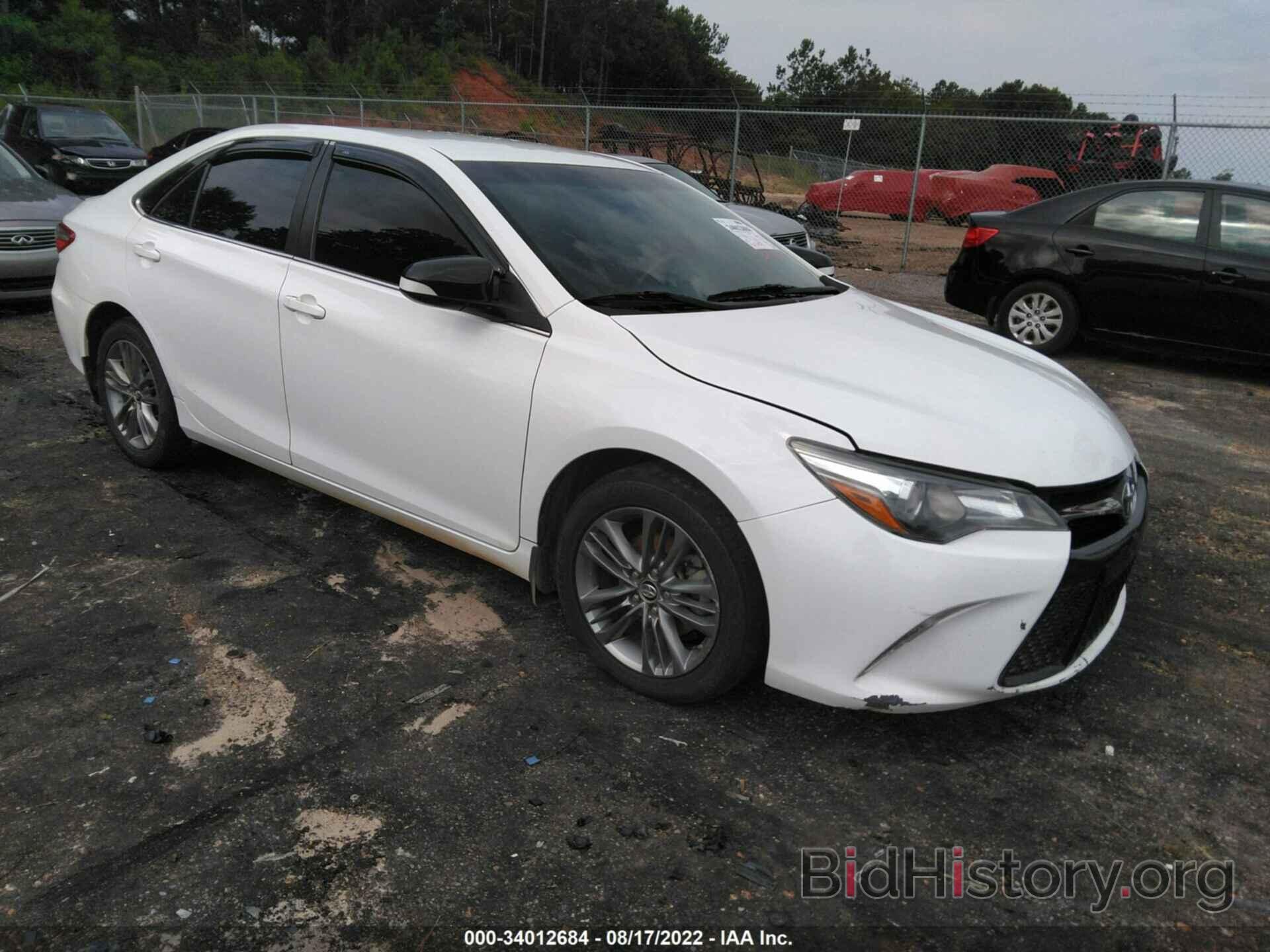 Photo 4T1BF1FK0HU674638 - TOYOTA CAMRY 2017