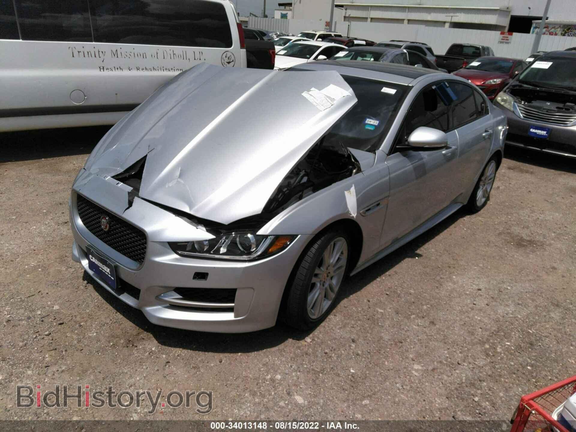 2017 JAGUAR XE - VIN: SAJAF4BN0HA972725 - Фото 2