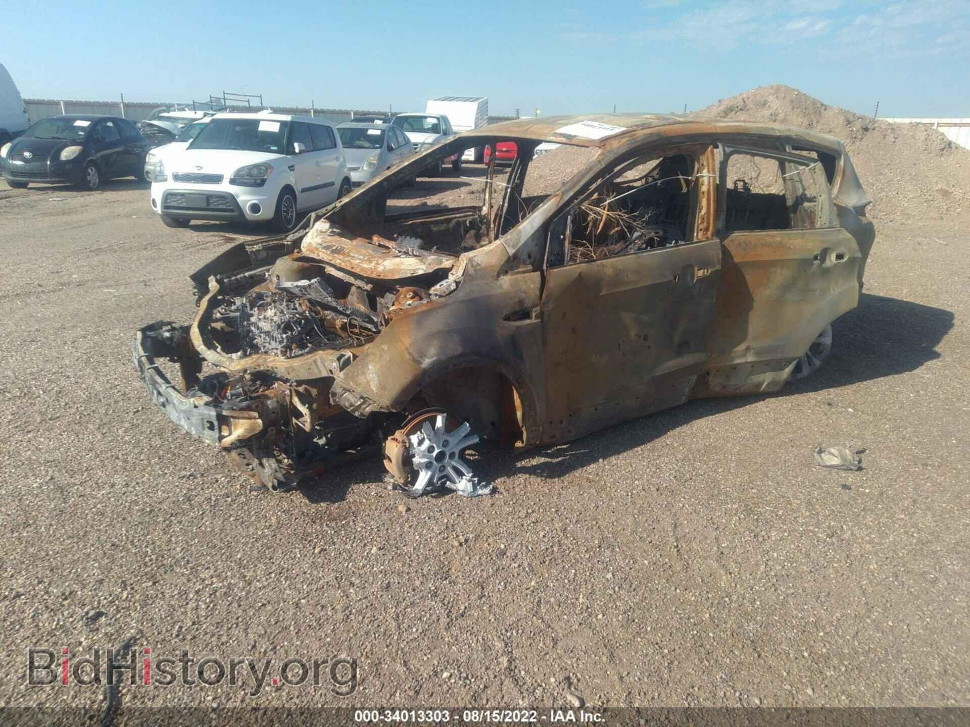2017 FORD ESCAPE - VIN: 1FMCU0GD4HUB02430 - Photo 2