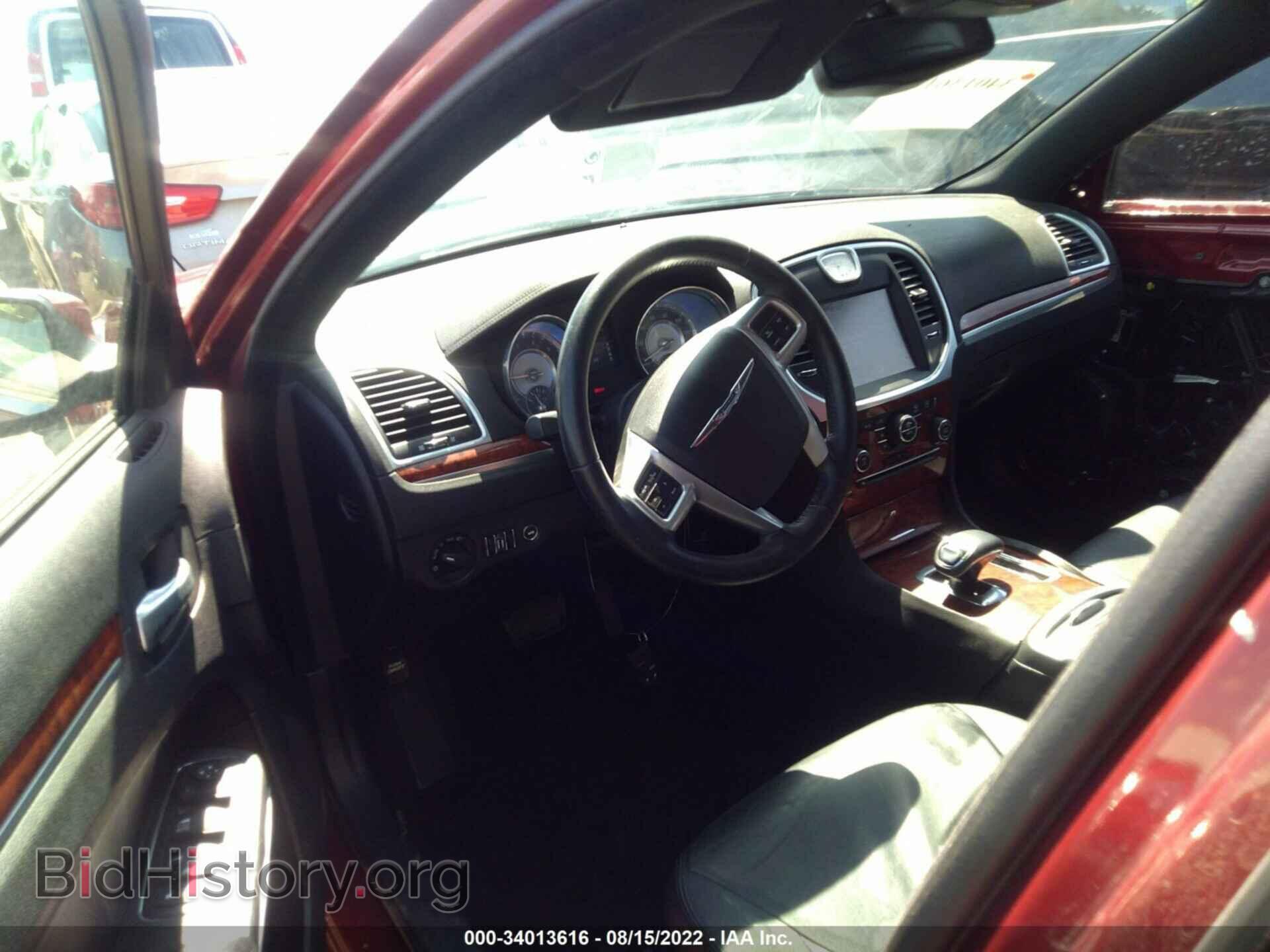 2014 CHRYSLER 300 - VIN: 2C3CCAAG8EH161886 - Фото 5