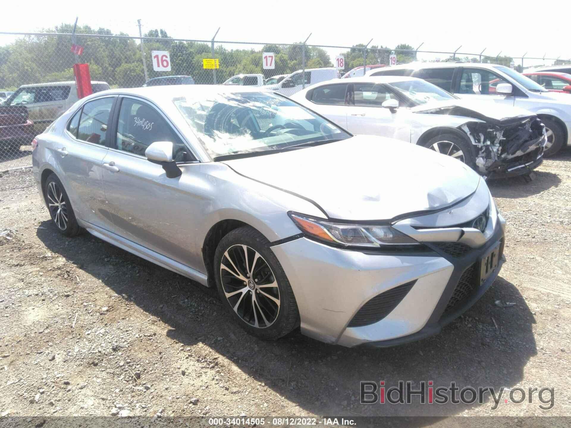 Photo 4T1G11AKXLU926335 - TOYOTA CAMRY 2020