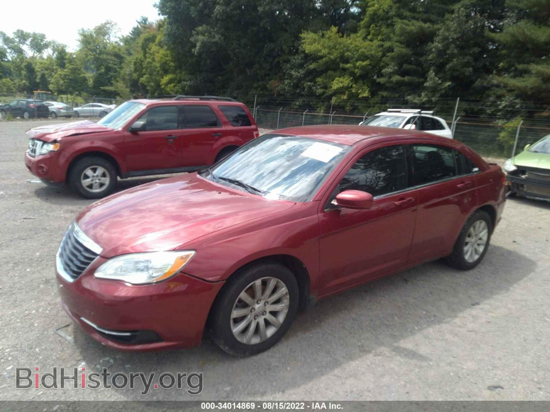 2012 CHRYSLER 200 - VIN: 1C3CCBBG0CN180215 - Фото 2