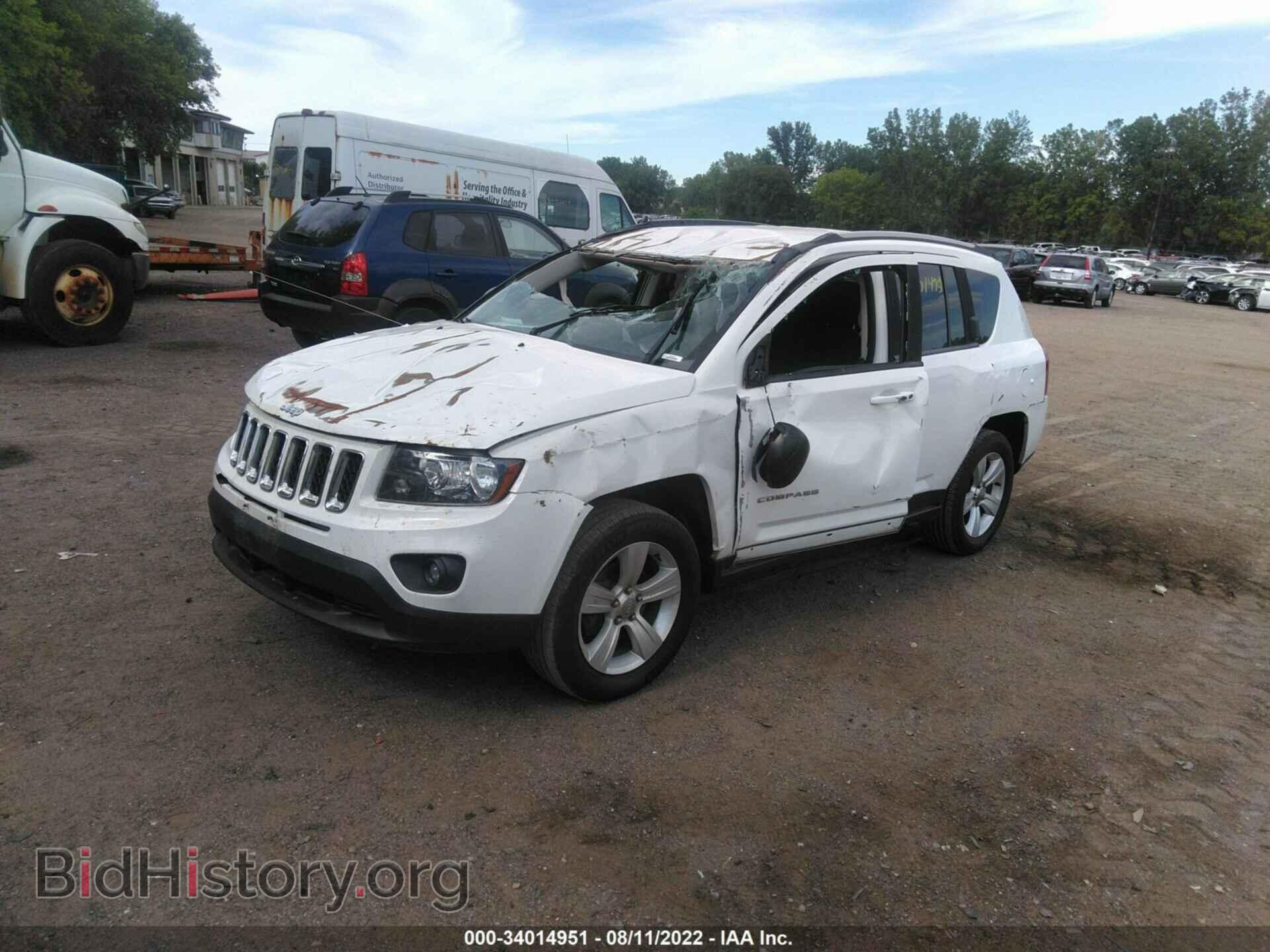 2015 JEEP COMPASS - VIN: 1C4NJDBBXFD240148 - Photo 2