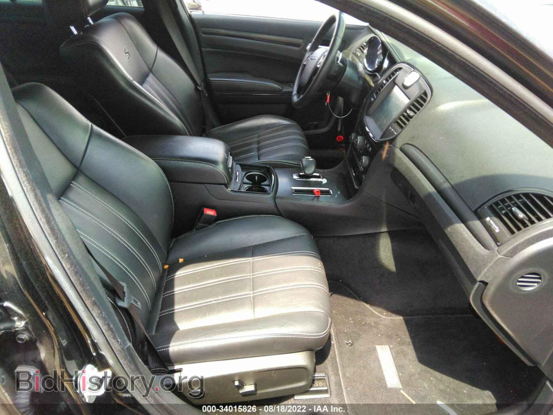 2014 CHRYSLER 300 - VIN: 2C3CCAGG2EH355997 - Фото 5