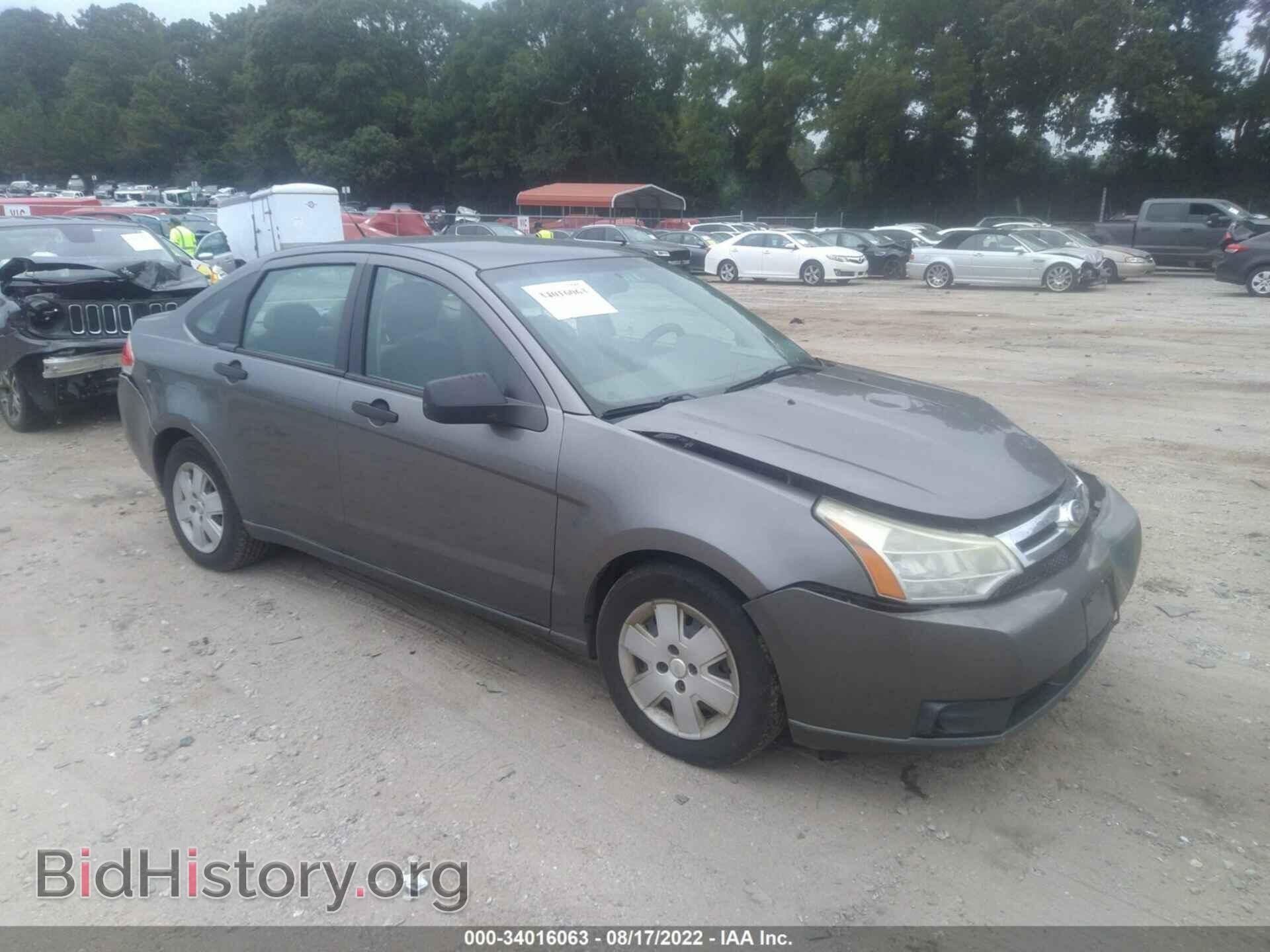 Photo 1FAHP3EN7BW139780 - FORD FOCUS 2011