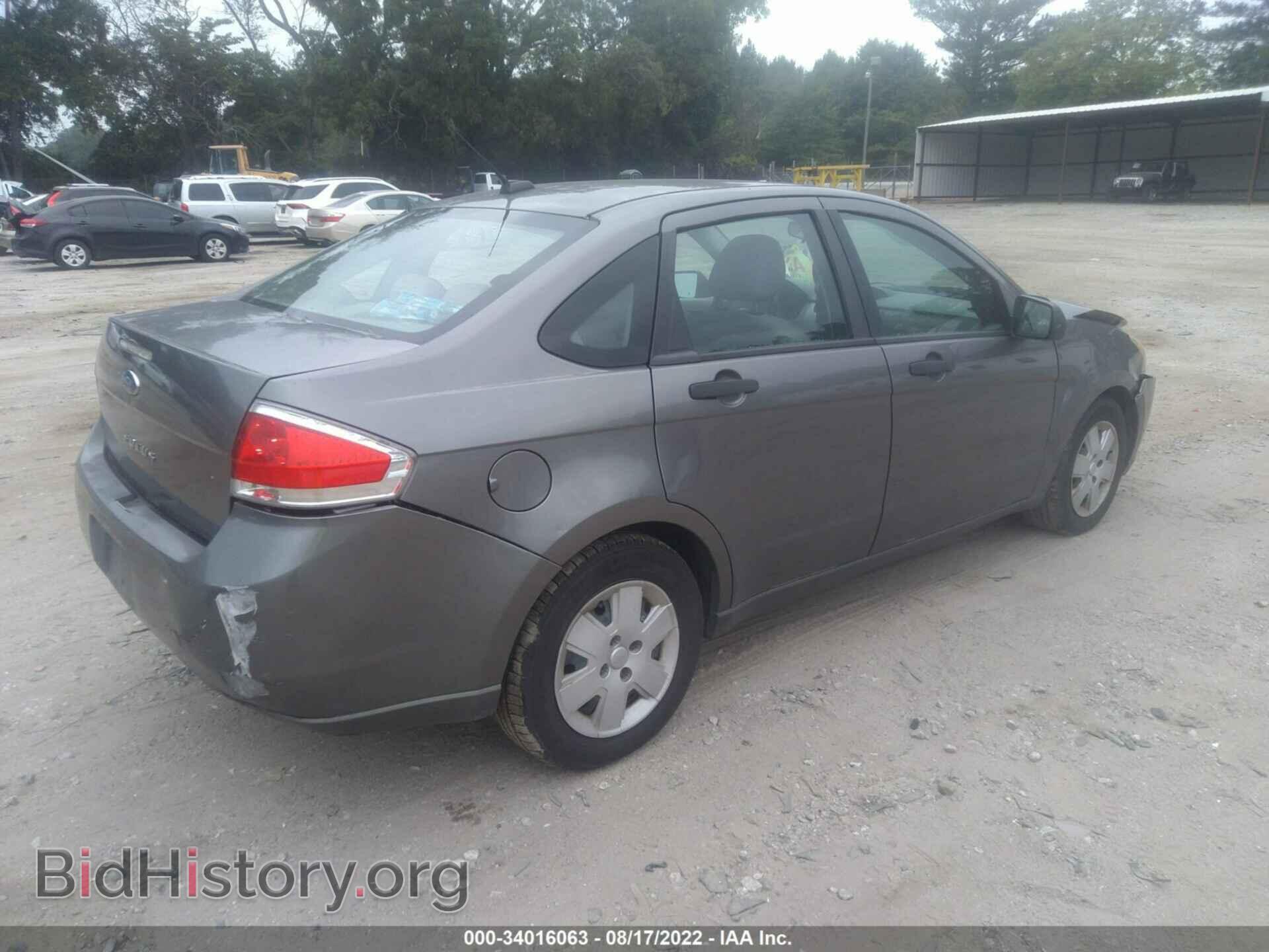 2011 FORD FOCUS - VIN: 1FAHP3EN7BW139780 - Photo 4