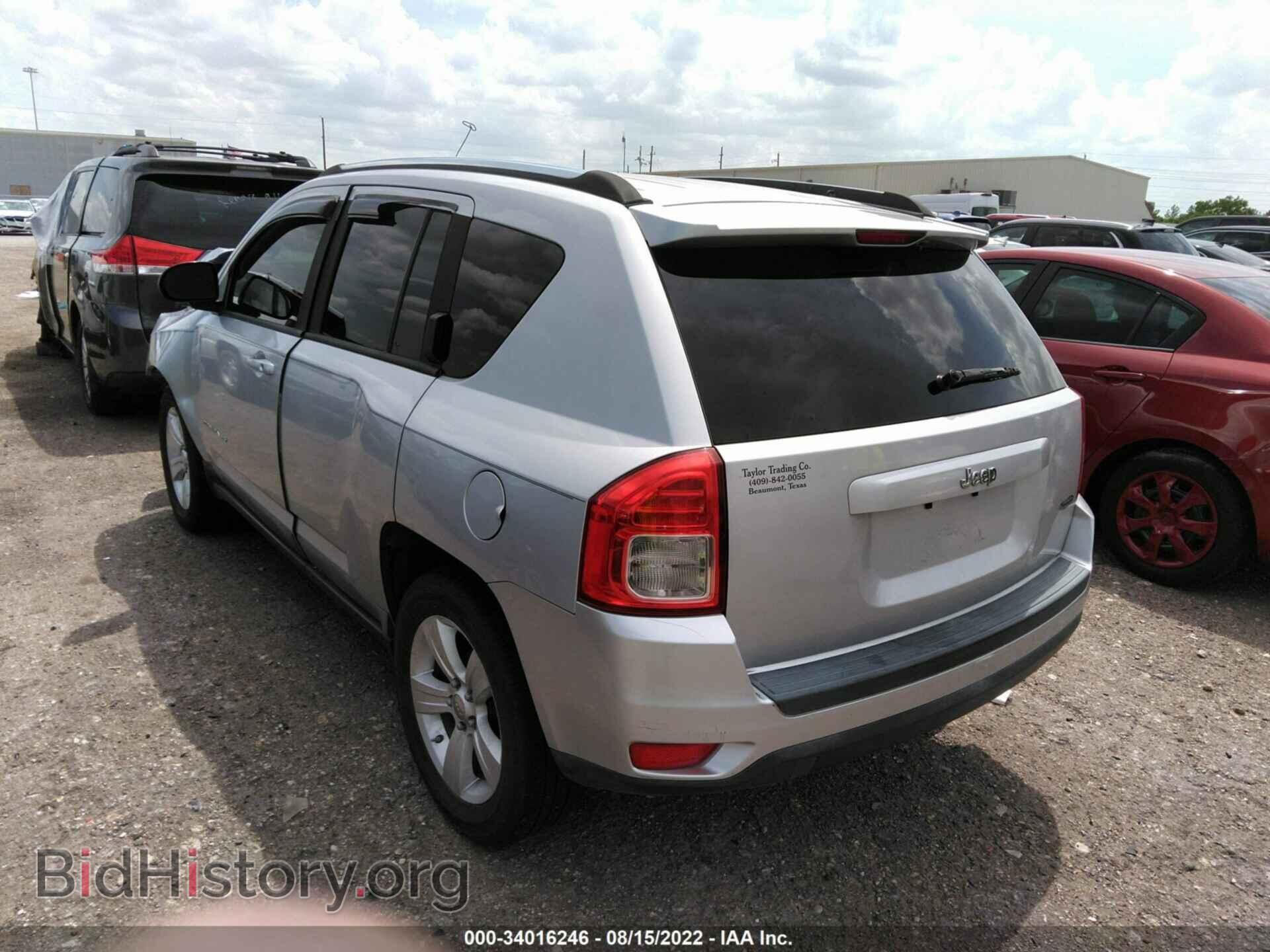 2011 JEEP COMPASS - VIN: 1J4NT1FA2BD138986 - Photo 3